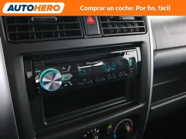 Suzuki Jimny 2017, foto 24