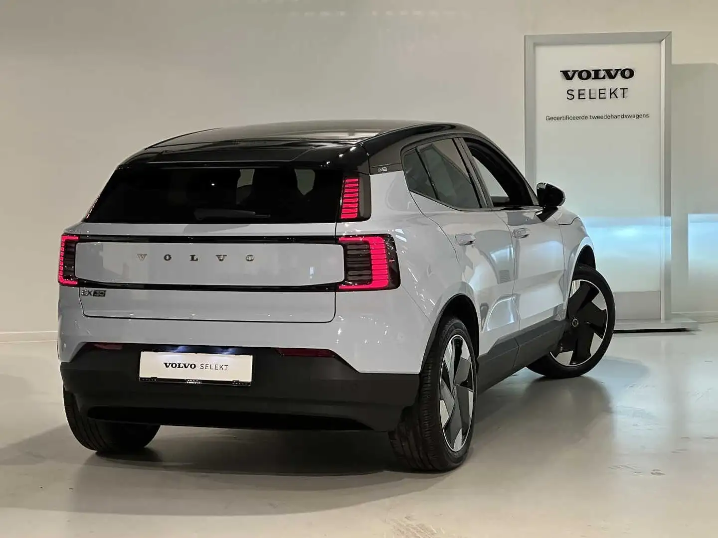 Volvo EX30 Plus Bleu - 2