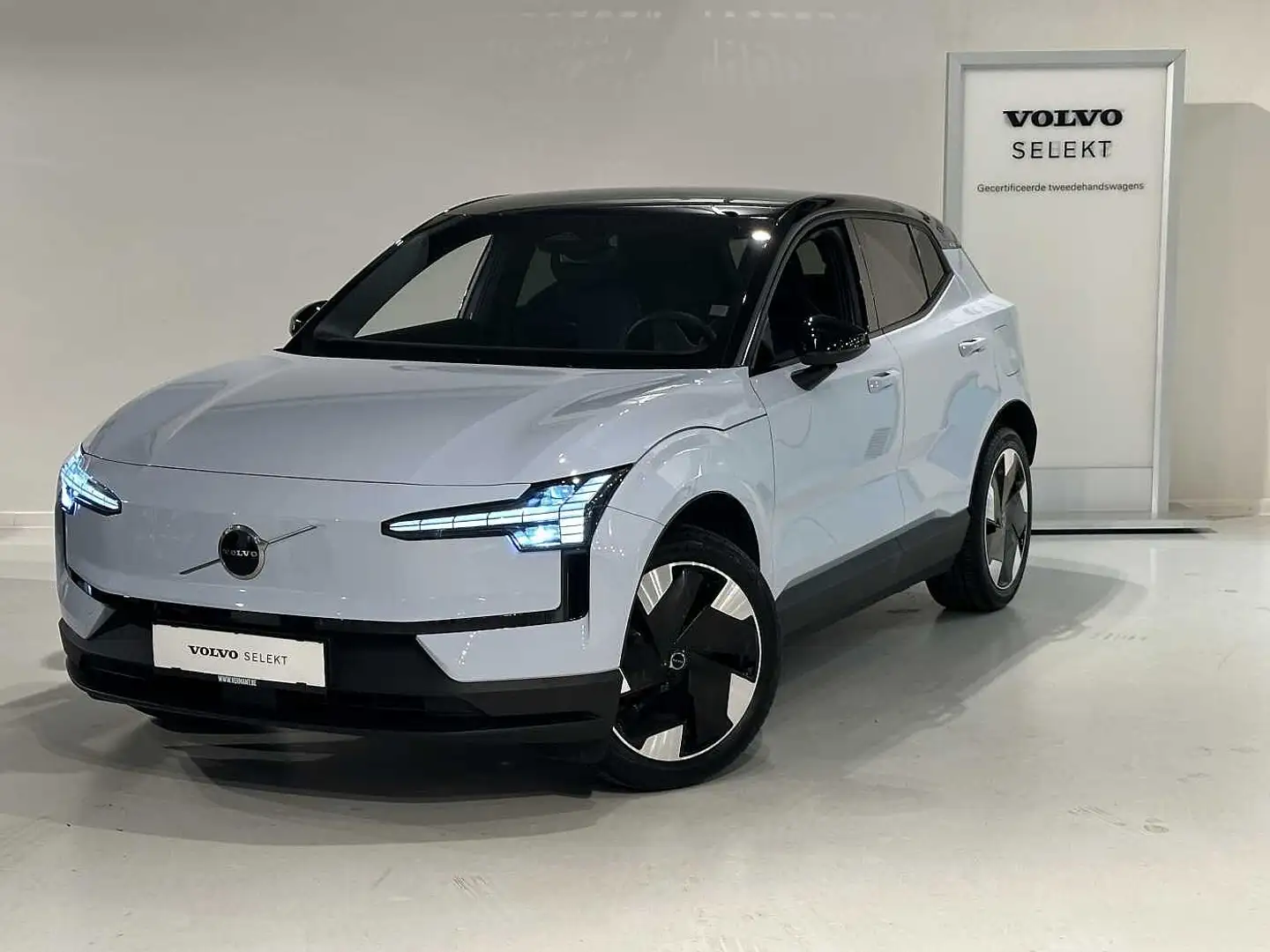 Volvo EX30 Plus Bleu - 1