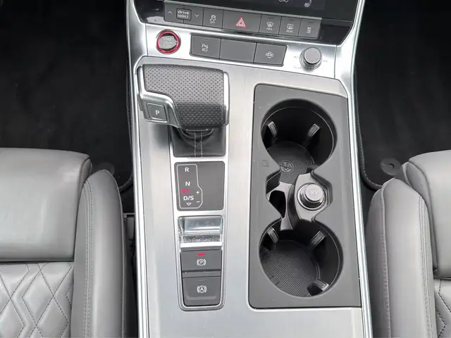 Audi S6 view 7