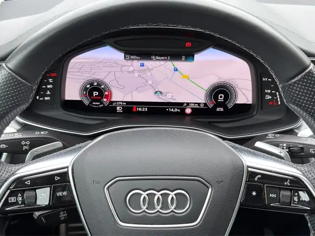 Audi S6 view 9