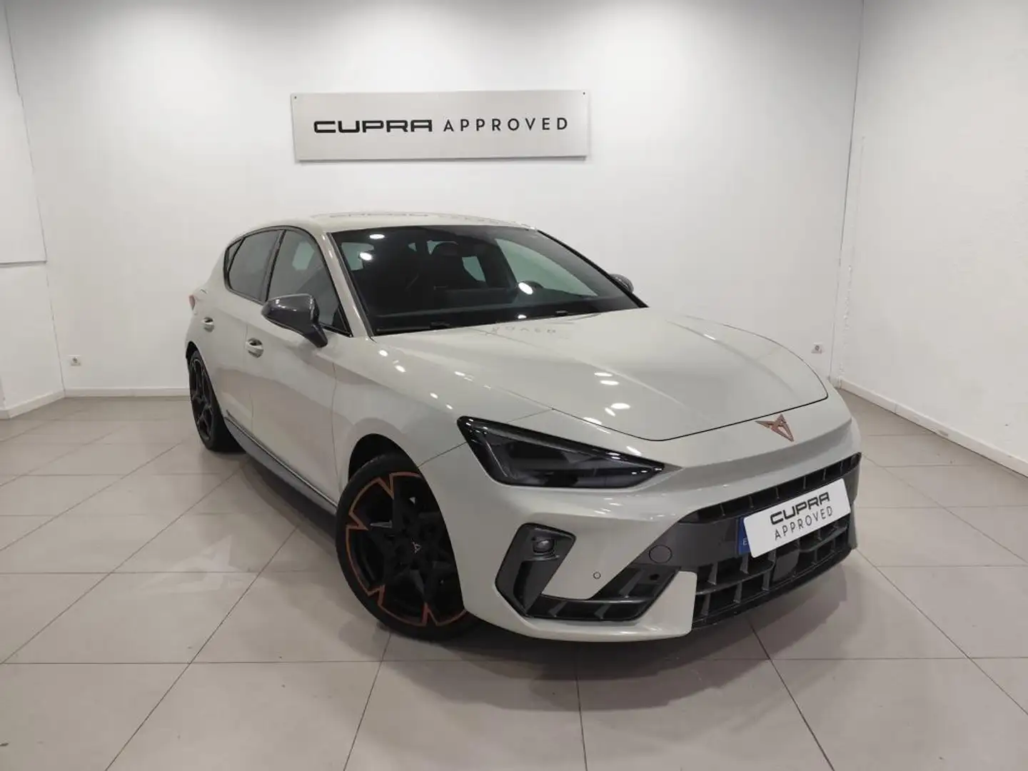 CUPRA Leon 1.5 eTSI 110 DSG Gris - 1