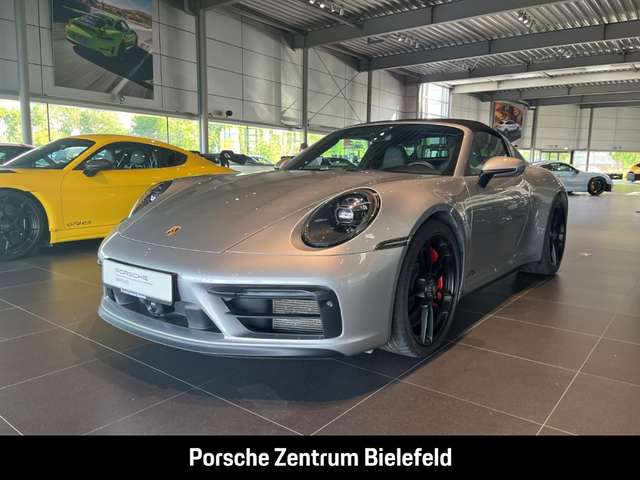 Imagine Porsche 992 911 Targa 4 GTS BOSE Sportabgasanlage LED