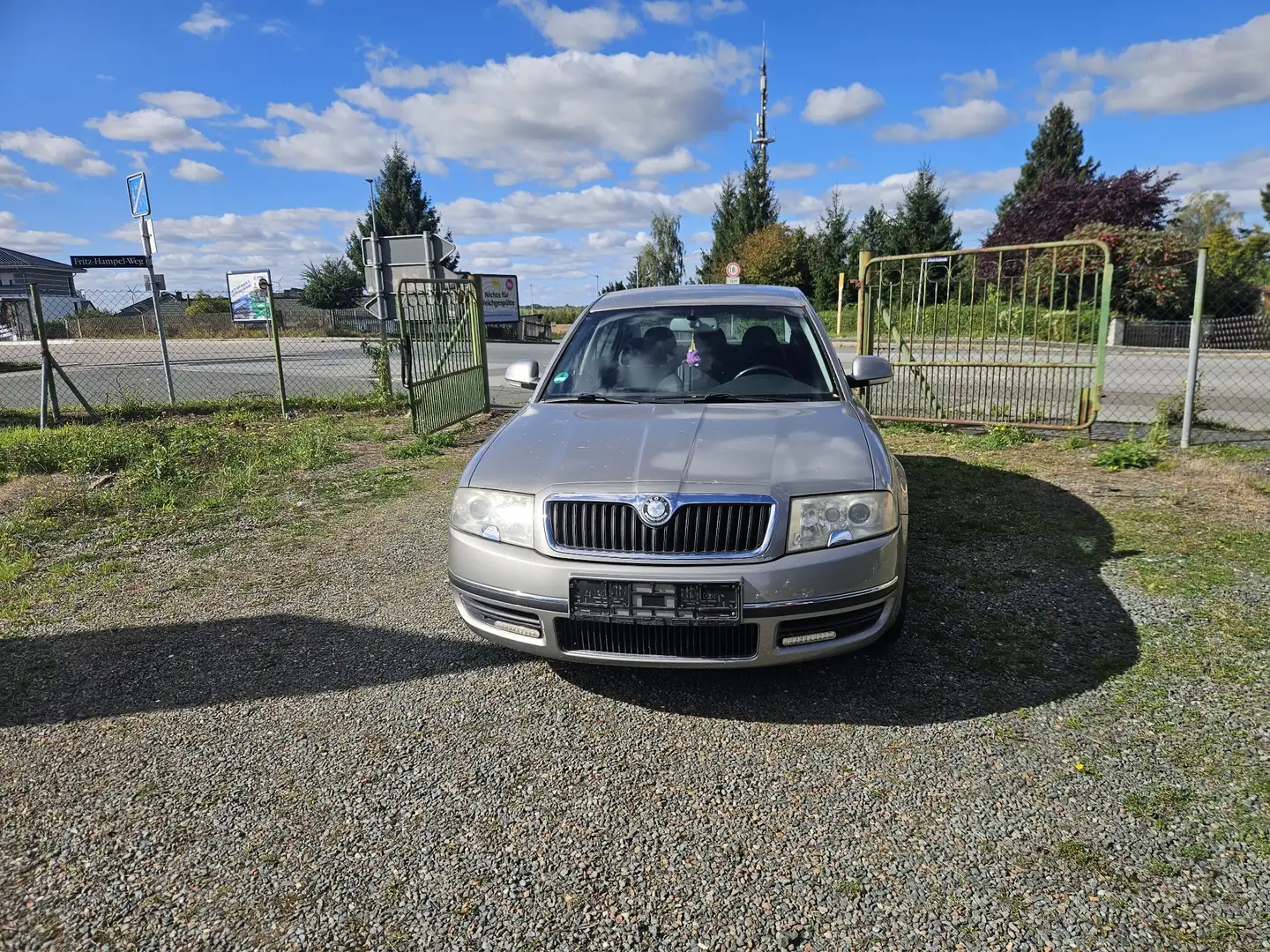 Skoda Superb Exclusive Grau - 1