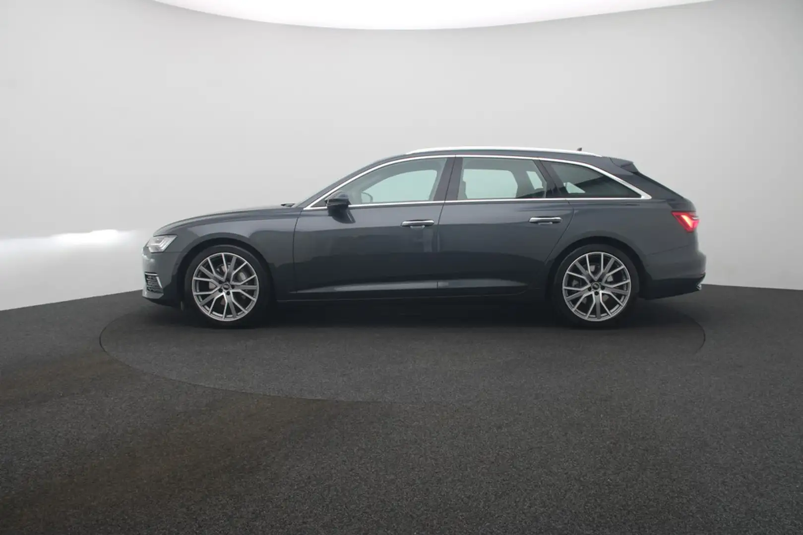 Audi A6 Avant 45 TFSI quattro . Matrix Navi AHK Pano Grau - 2