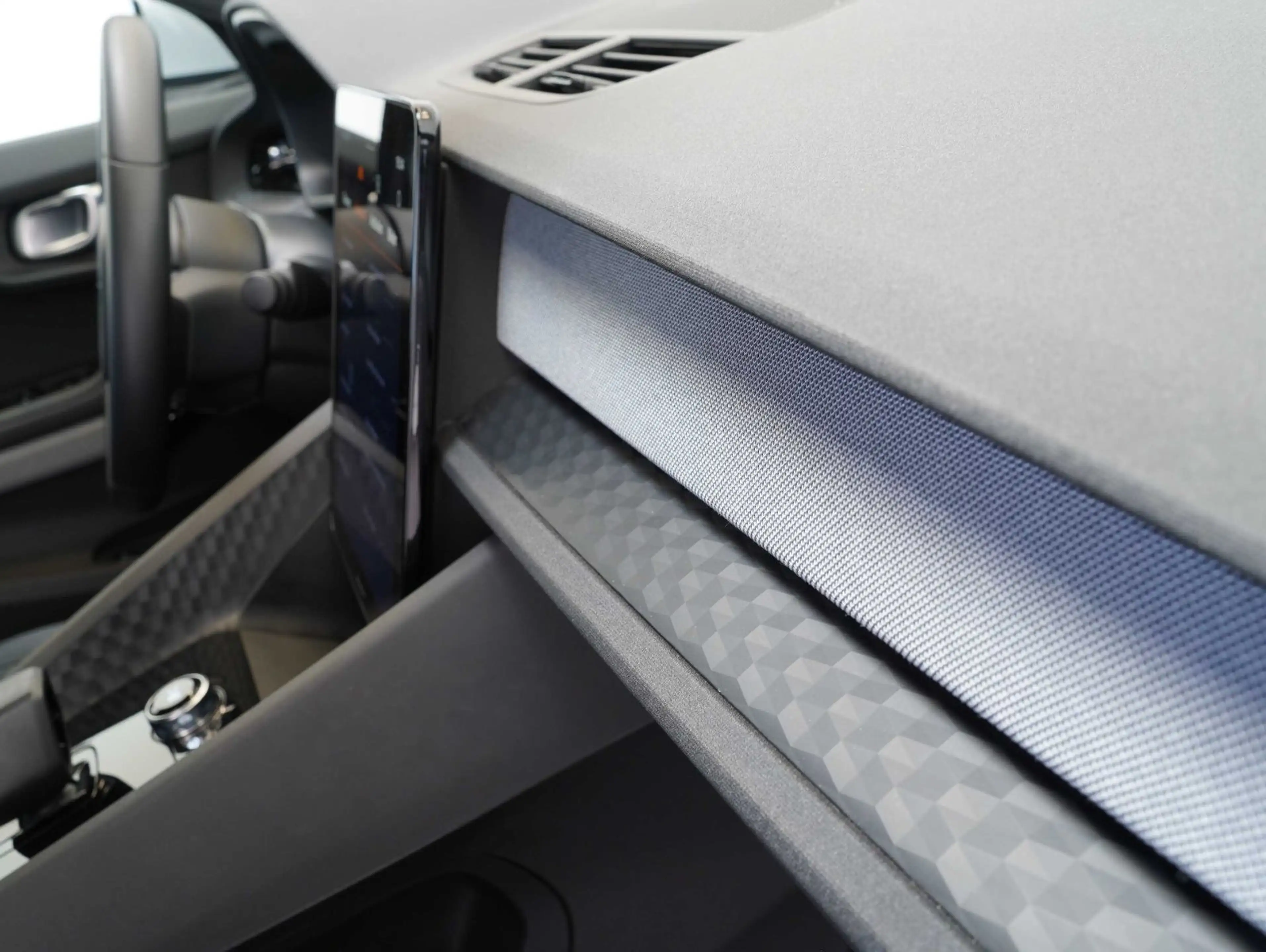 Polestar 2 Long Range Dual 78kWh LED/NAVI/CARPLAY/KAMERA — photo 9