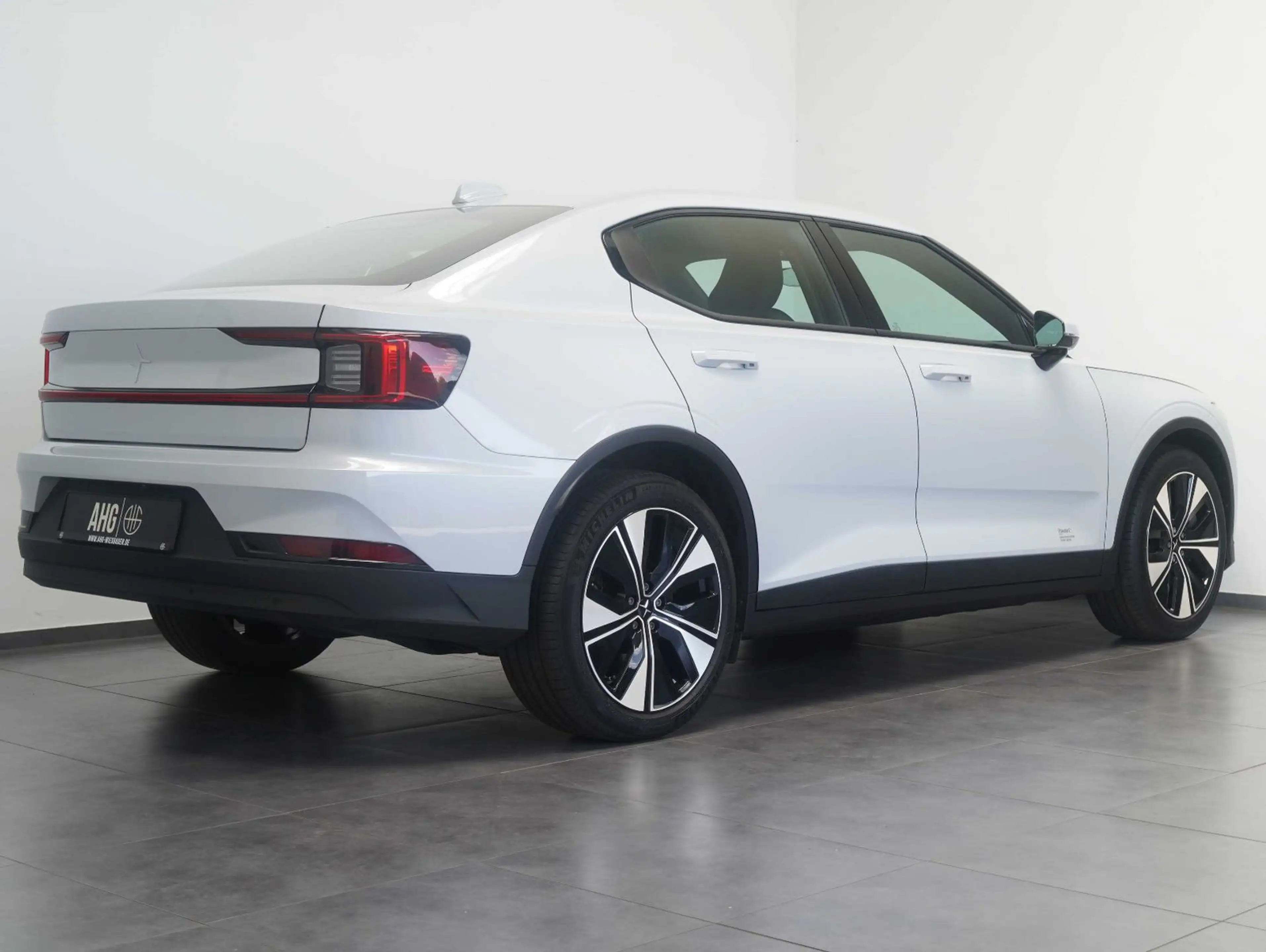 Polestar 2 Long Range Dual 78kWh LED/NAVI/CARPLAY/KAMERA — photo 3