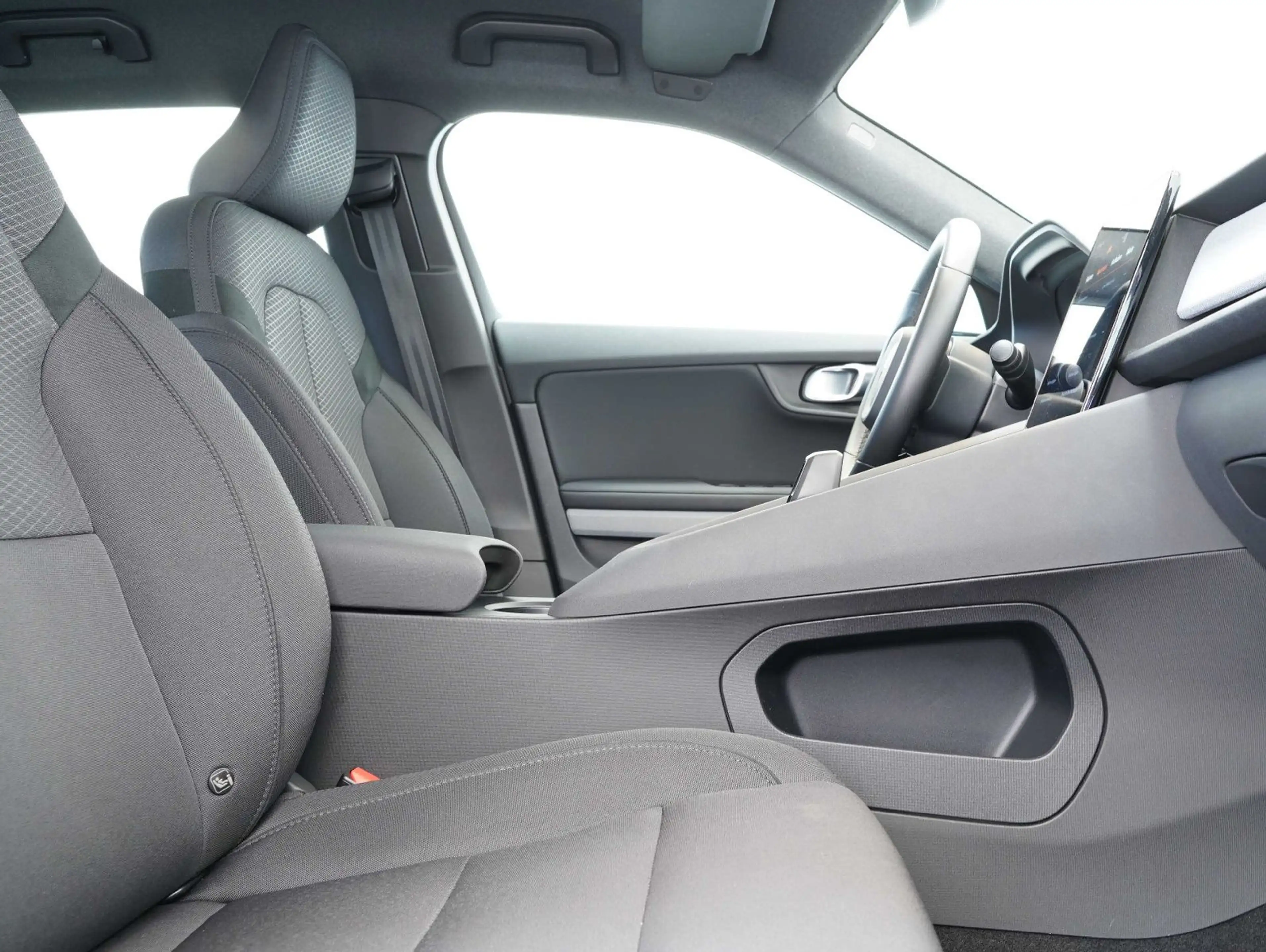 Polestar 2 Long Range Dual 78kWh LED/NAVI/CARPLAY/KAMERA — photo 12