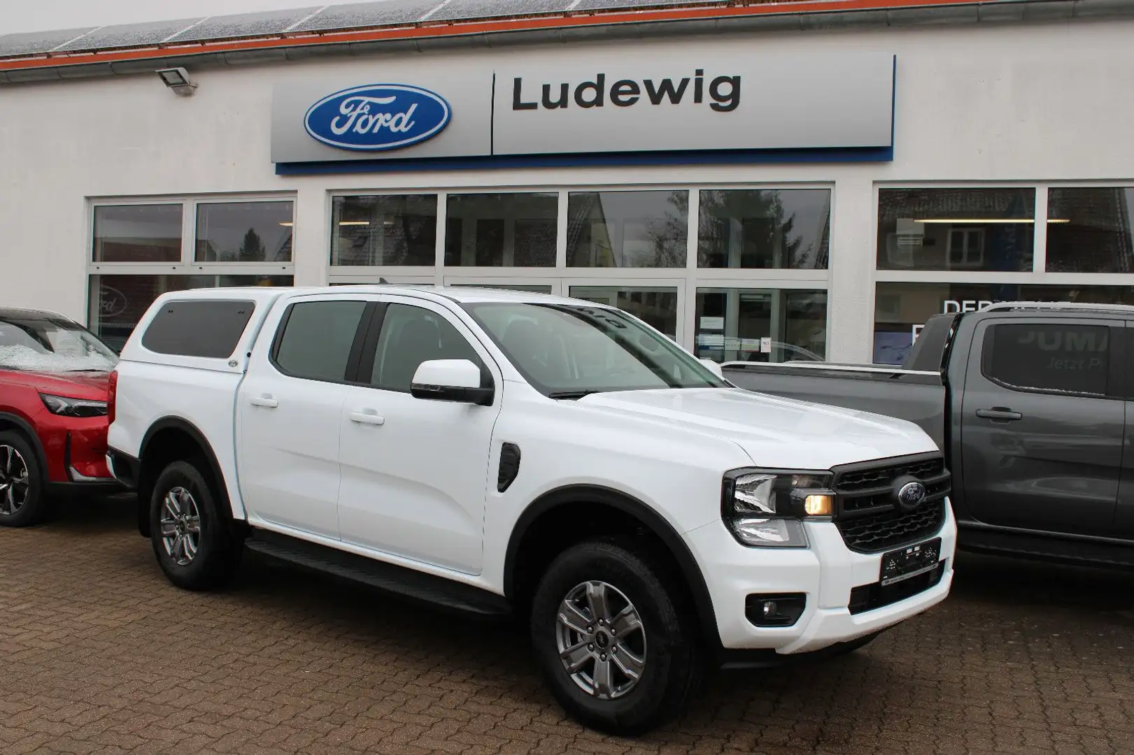 Ford Ranger XLT 4x4 DOKA Hardtop AHK Winter Paket OP2 Weiß - 1