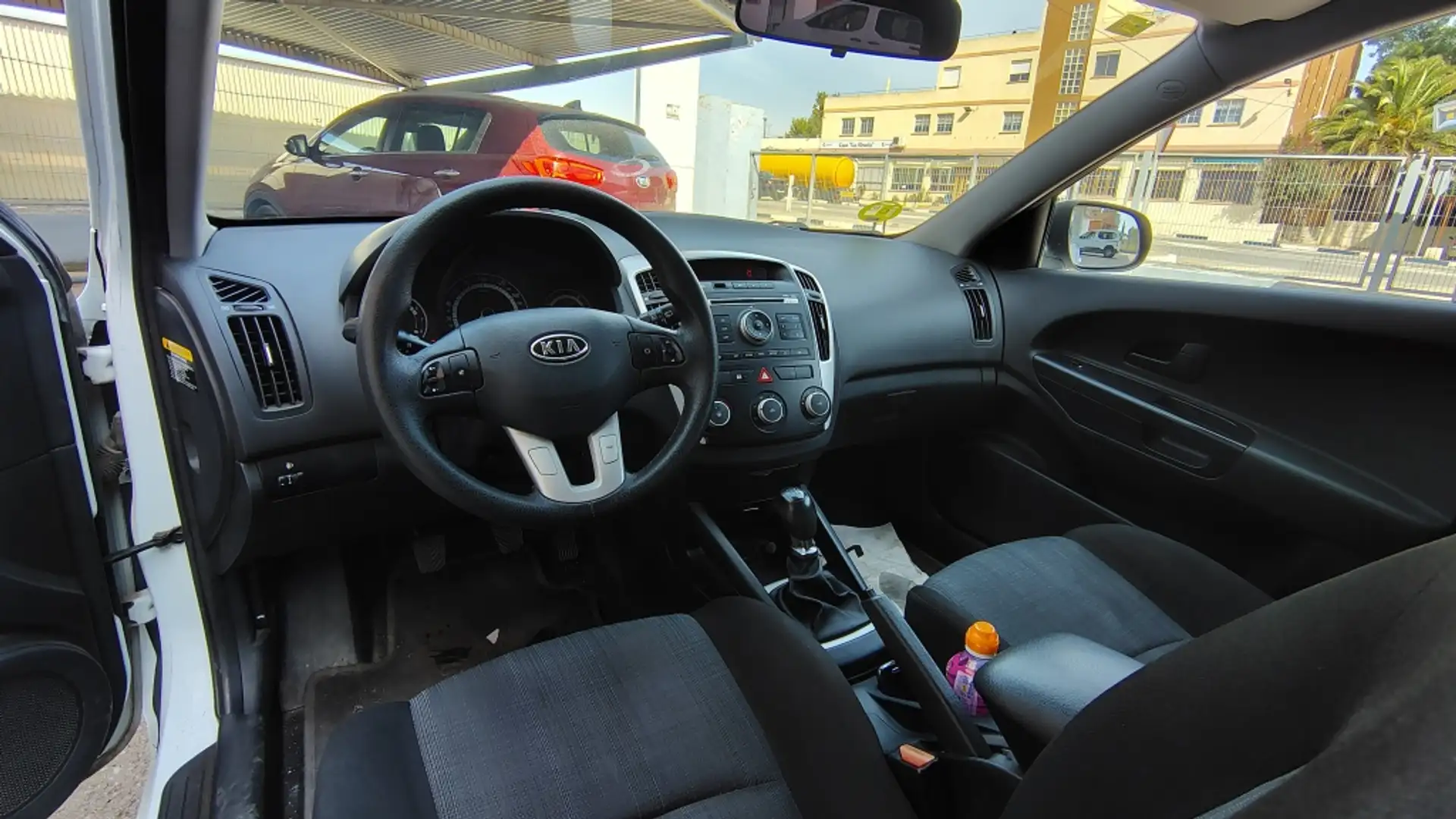 Kia Ceed / cee'd SW 1.6 Concept Blanco - 2