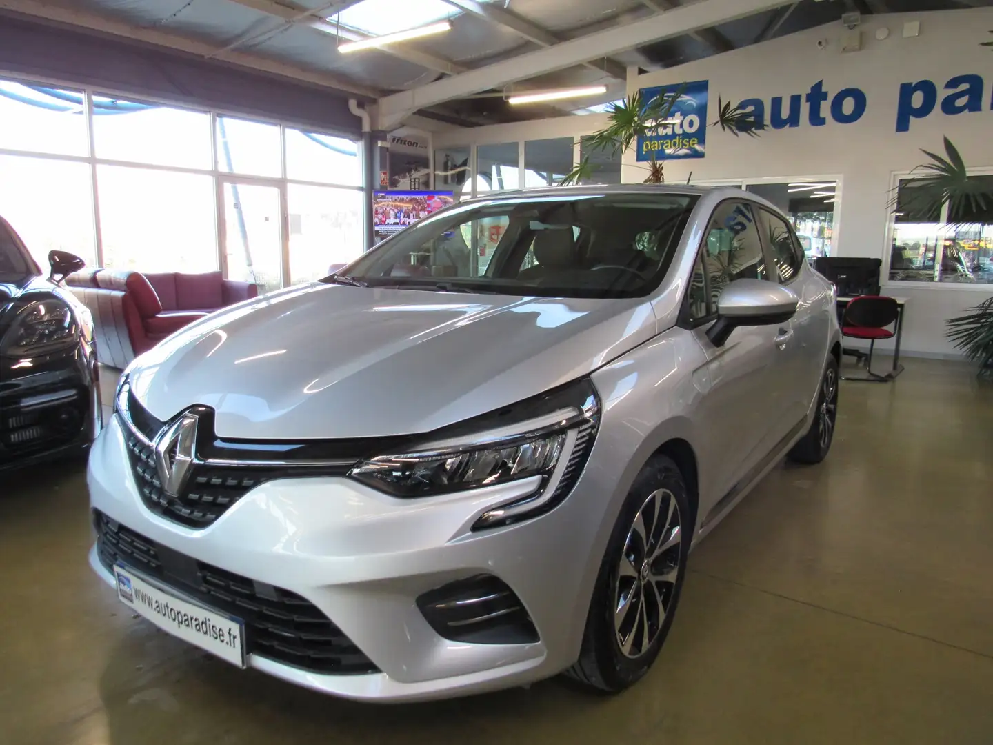 Renault Clio 1.0 SCE 75 BUSINESS Grau - 1