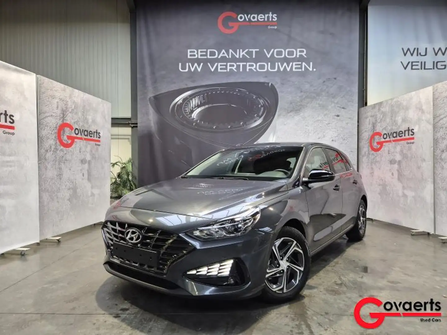 Hyundai i30 1.0 T-GDI 120 PK SMART AT Gris - 1
