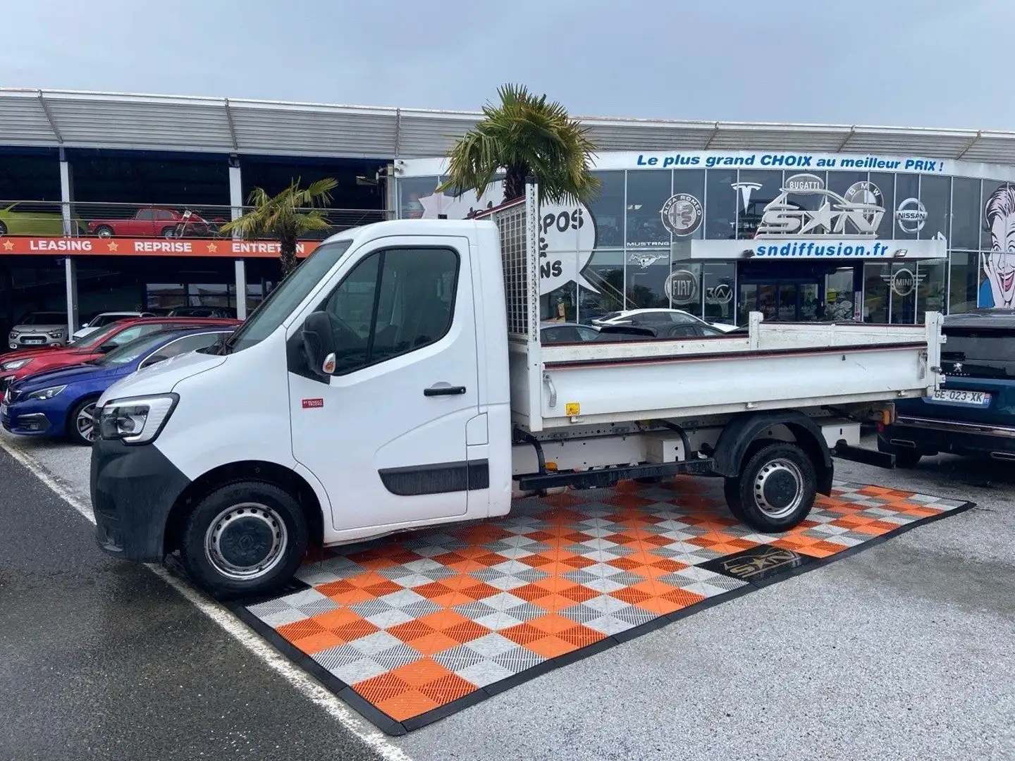 Renault Master 2.3 DCI 180 BVR 3T5 GRAND CONFORT GPS 22500HT Blanc - 1