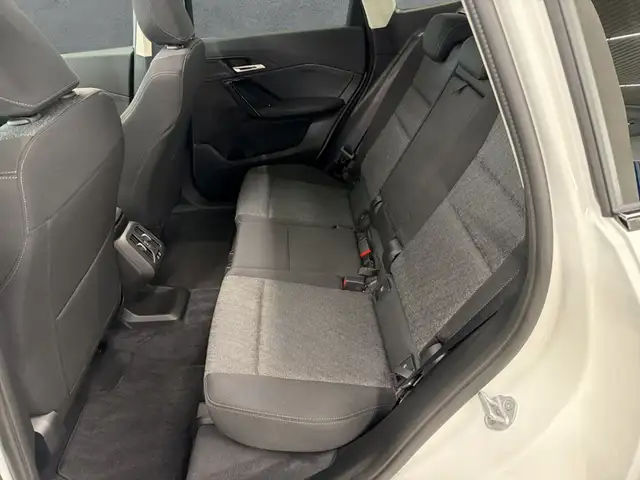 BMW X1 view 13