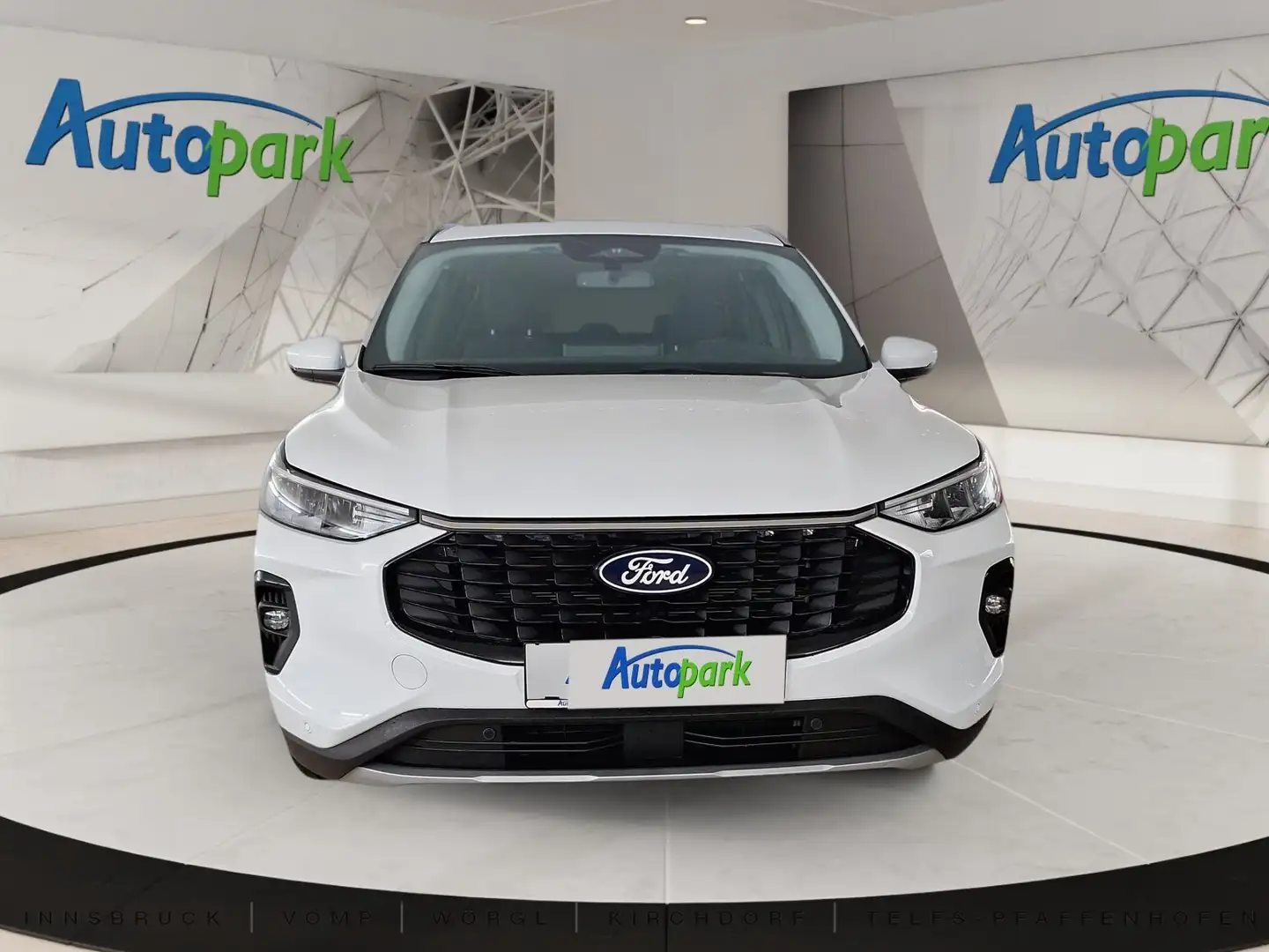 Ford Kuga Titanium FHEV Hybrid AWD Weiß - 2