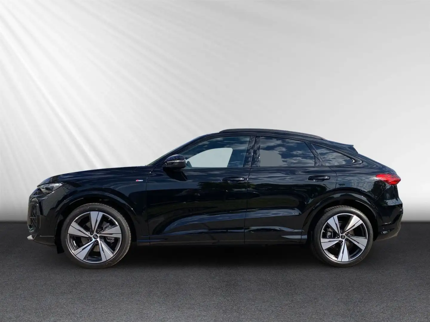 Audi Q5 Sportback edition one TDI 150 kW Sportpaket LED Schwarz - 2