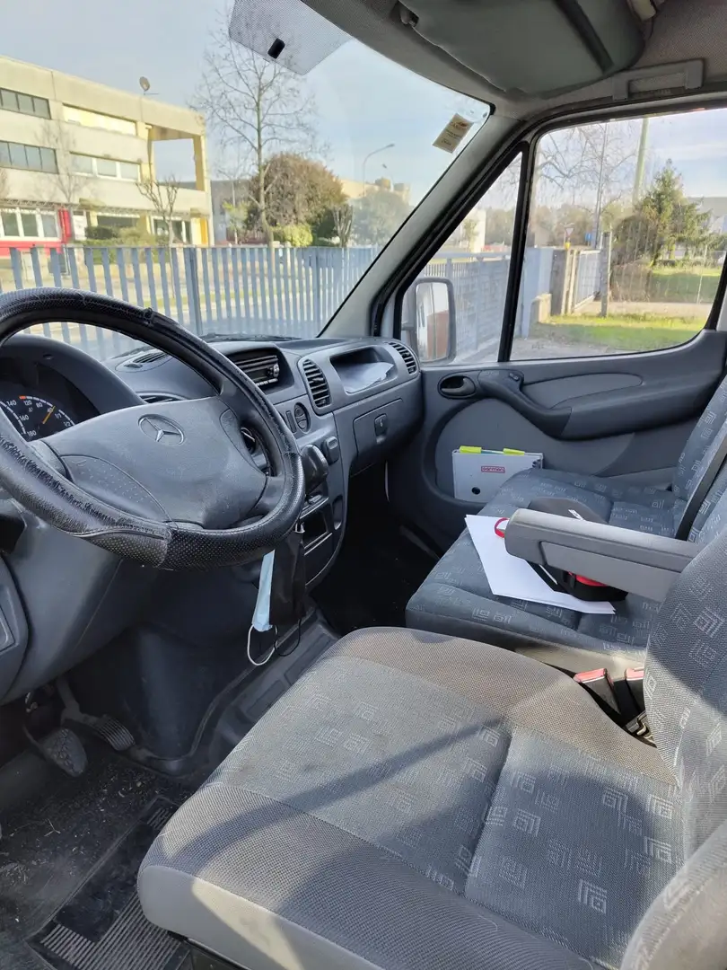 Mercedes-Benz Sprinter Blanc - 2