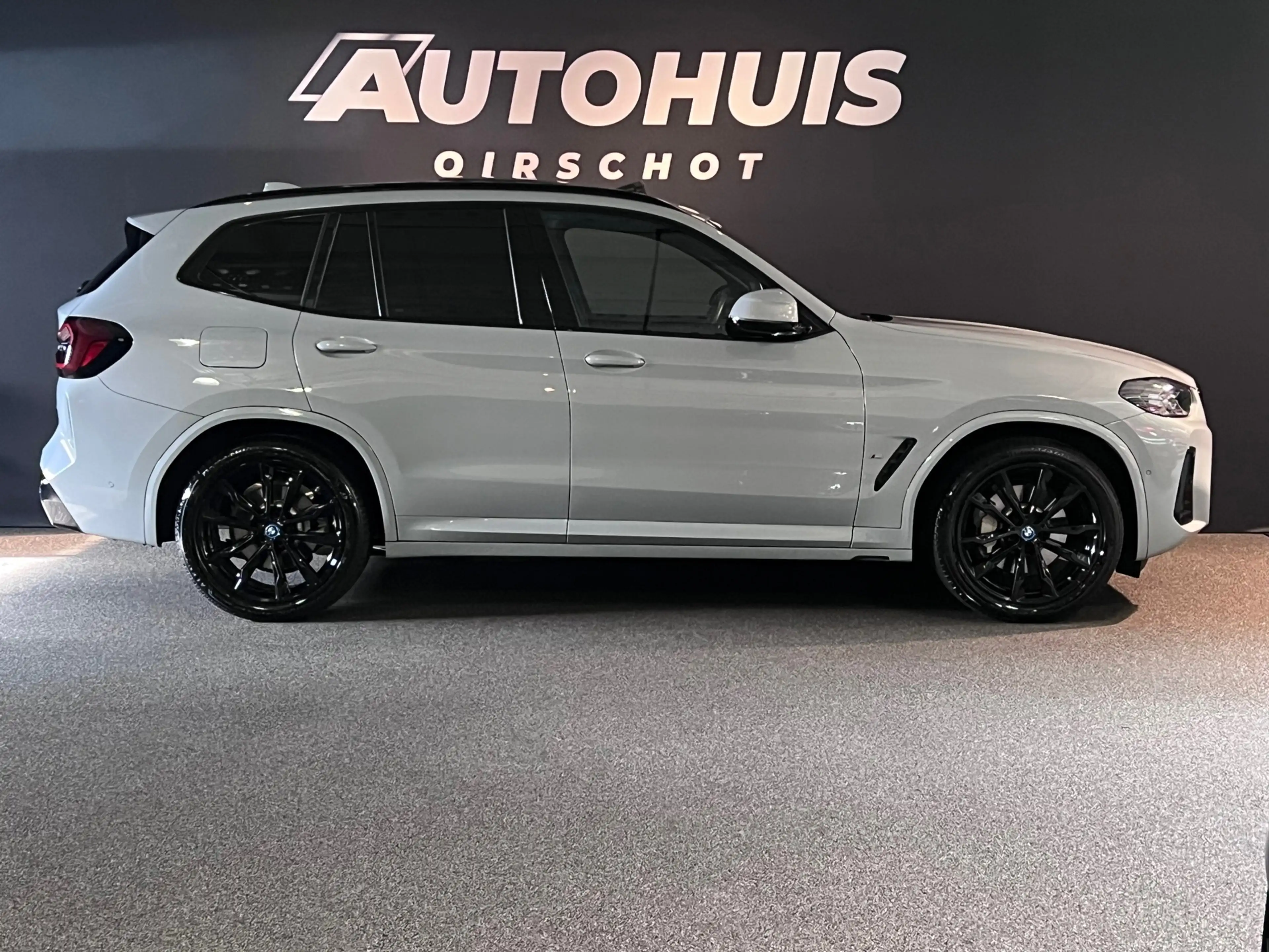 BMW X3 XDrive30e High Executive Edition M Pano/ Leder/ St — photo 5