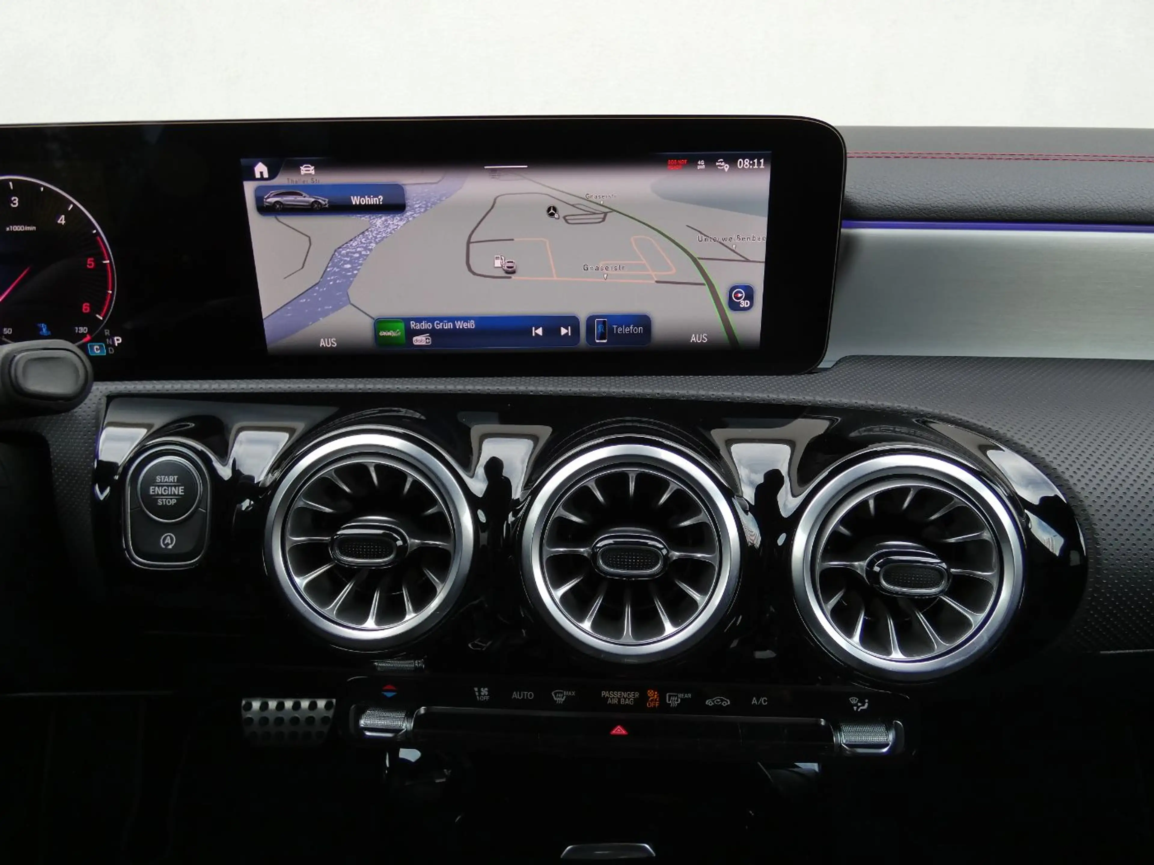 Mercedes-Benz CLA 200 d SB AMG +360°+KeyGo+MultiB+Winterp.+Night — photo 20