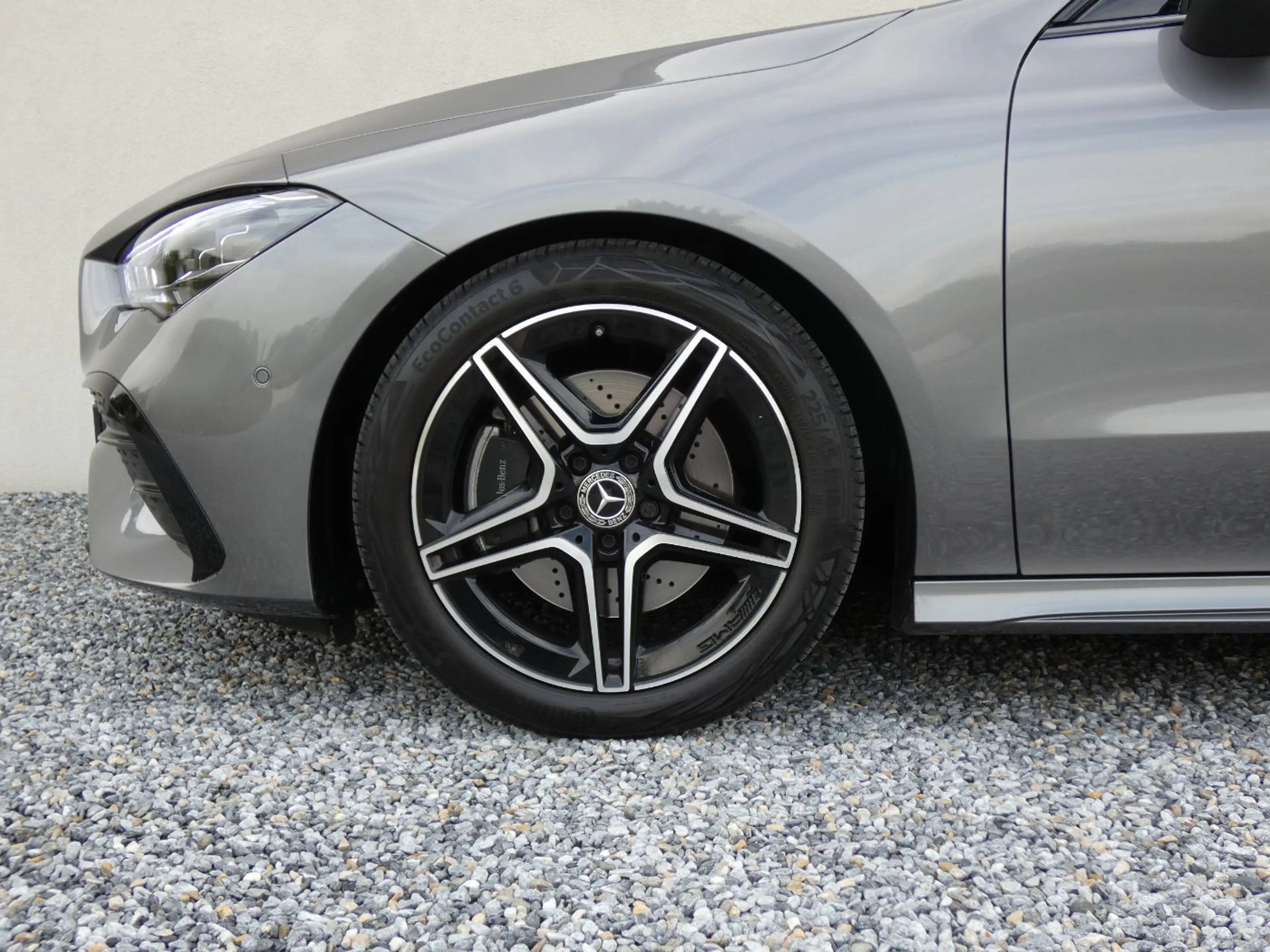 Mercedes-Benz CLA 200 d SB AMG +360°+KeyGo+MultiB+Winterp.+Night — photo 23