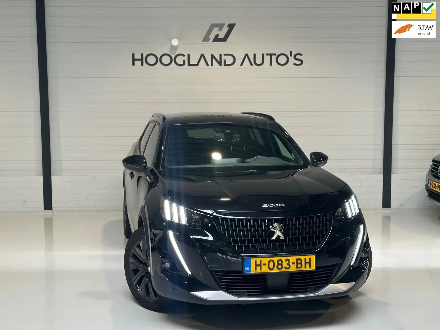 Peugeot 2008 1.2 PureTech GT-Line 2020 NAP SCHADE Zwart - 1