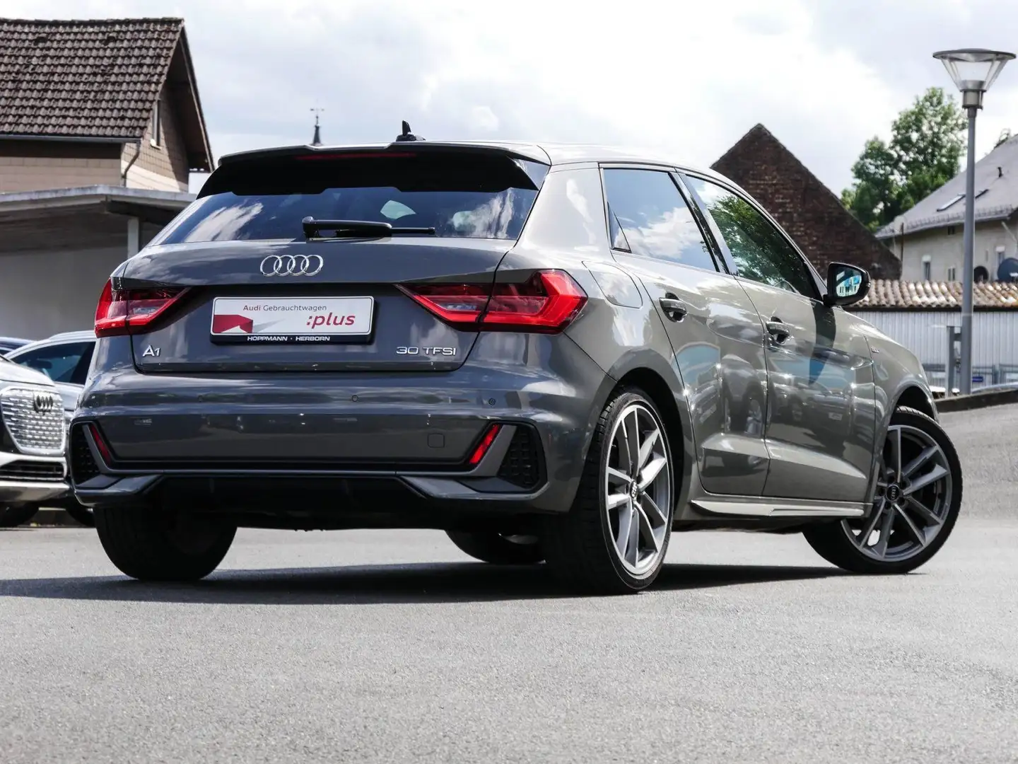 Audi A1 nza 30 TFSI S line LED Navi B&O Virtual Grau - 2