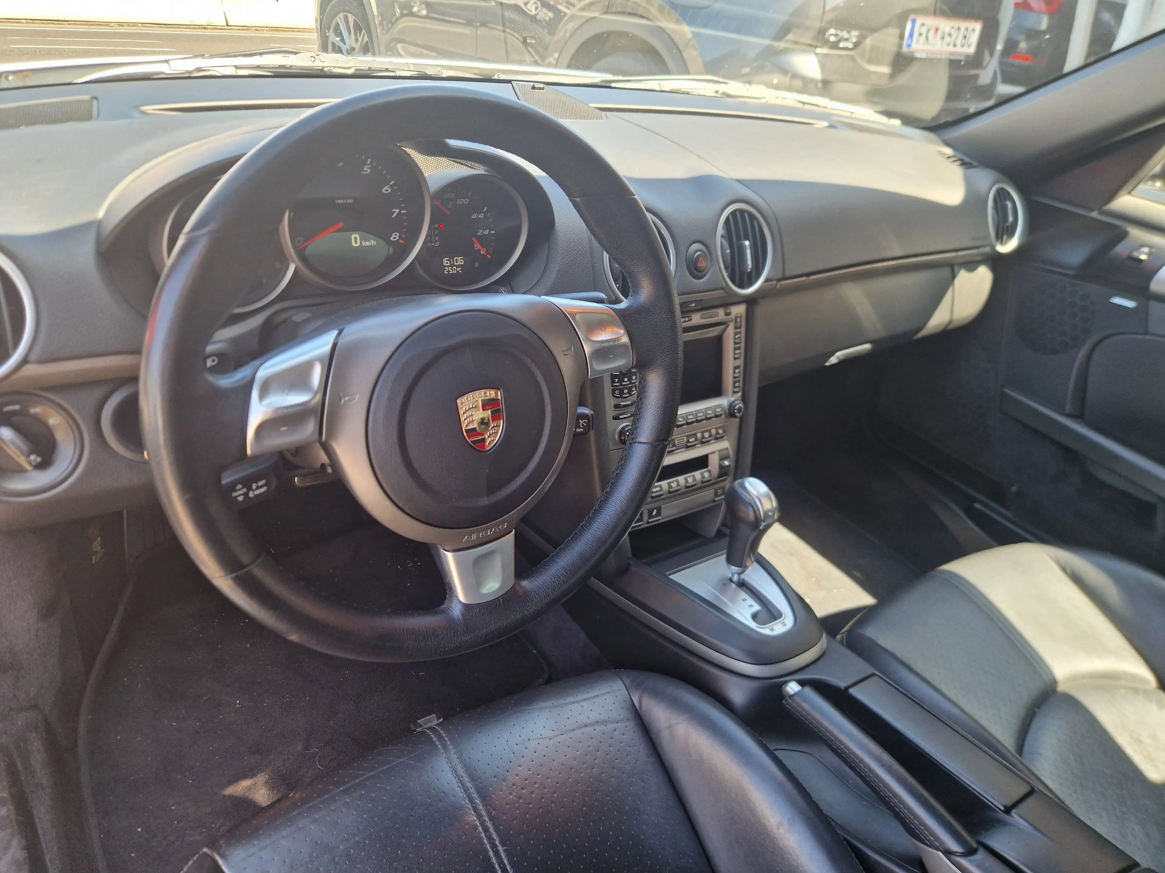 Porsche Cayman Basis — photo 14