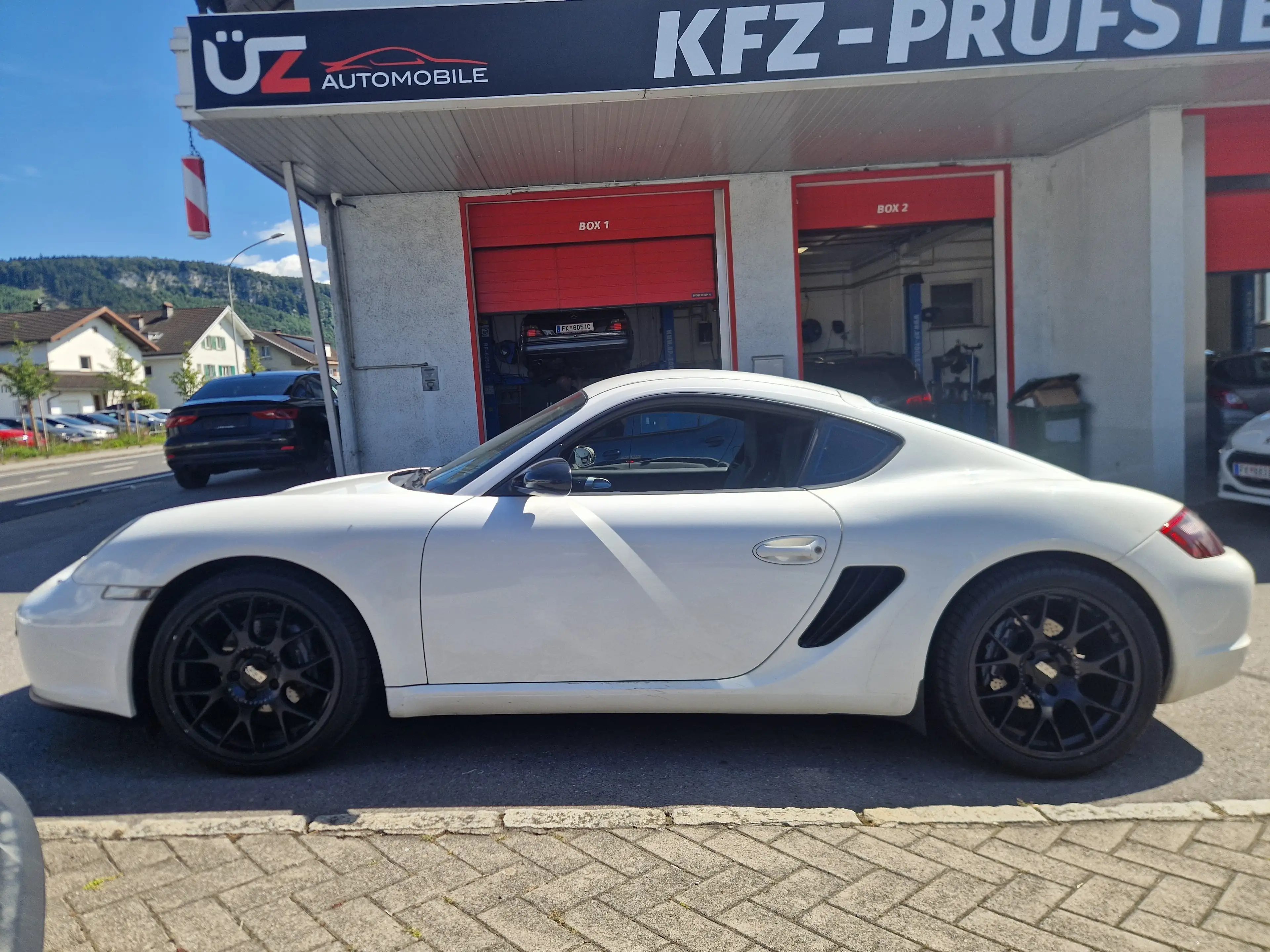 Porsche Cayman Basis — photo 6