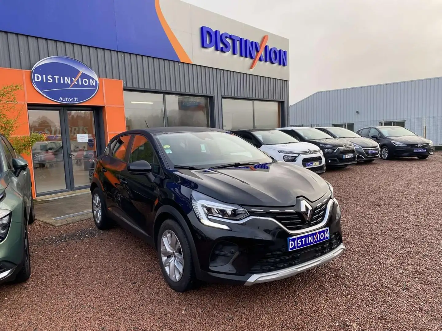 Renault Captur 1.5 Blue dCi - 115 - BV EDC  Business +ATTELAGE Noir - 2