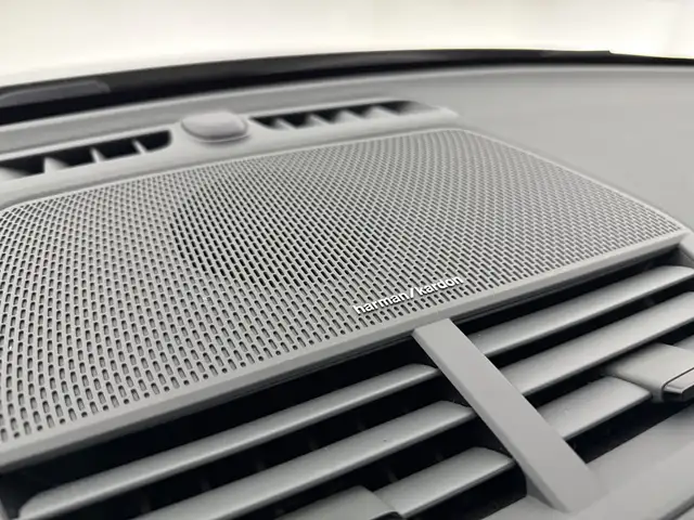 Polestar 2 view 22