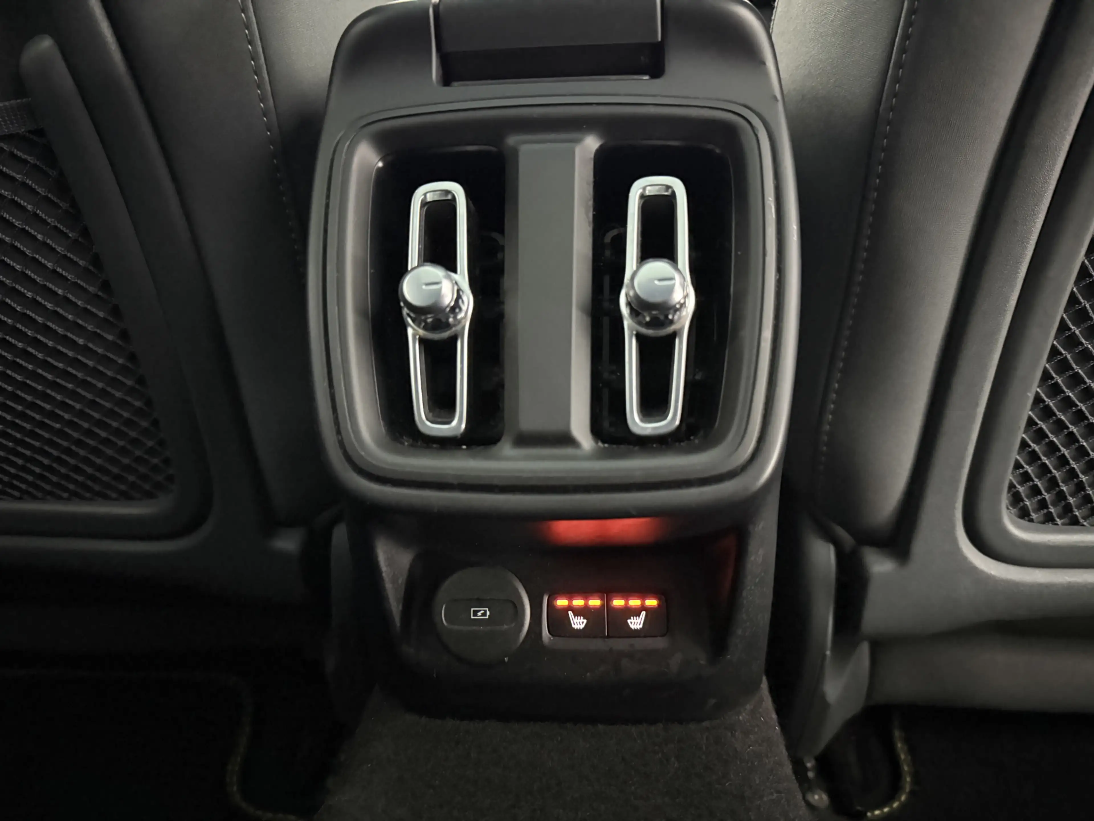 Polestar 2 Long Range Dual Motor 78 kWh 408PK | Snelladen | S — photo 34