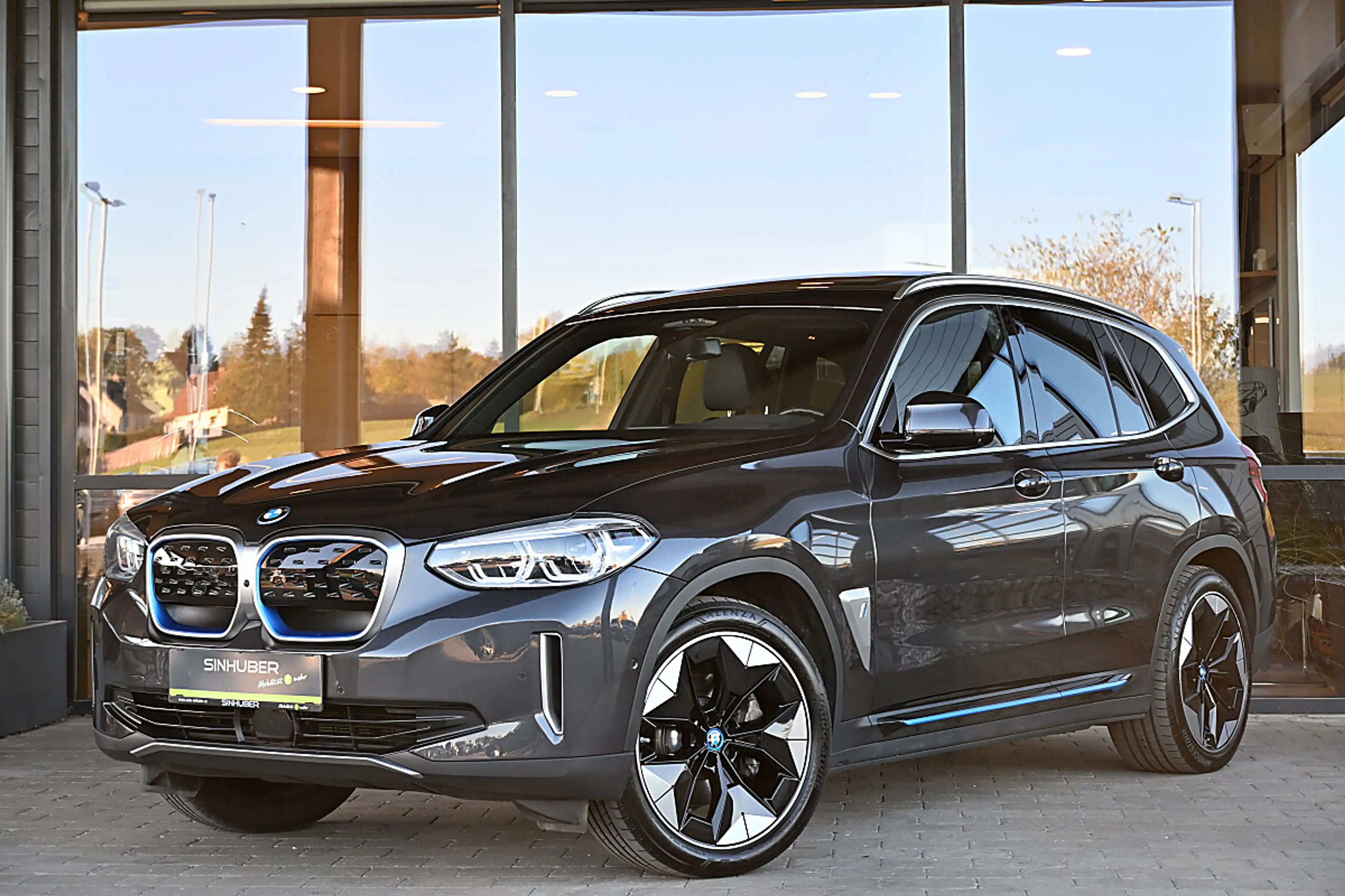 BMW iX3 Impressive M Sport ACC, AHK elektr., adapt. LED...