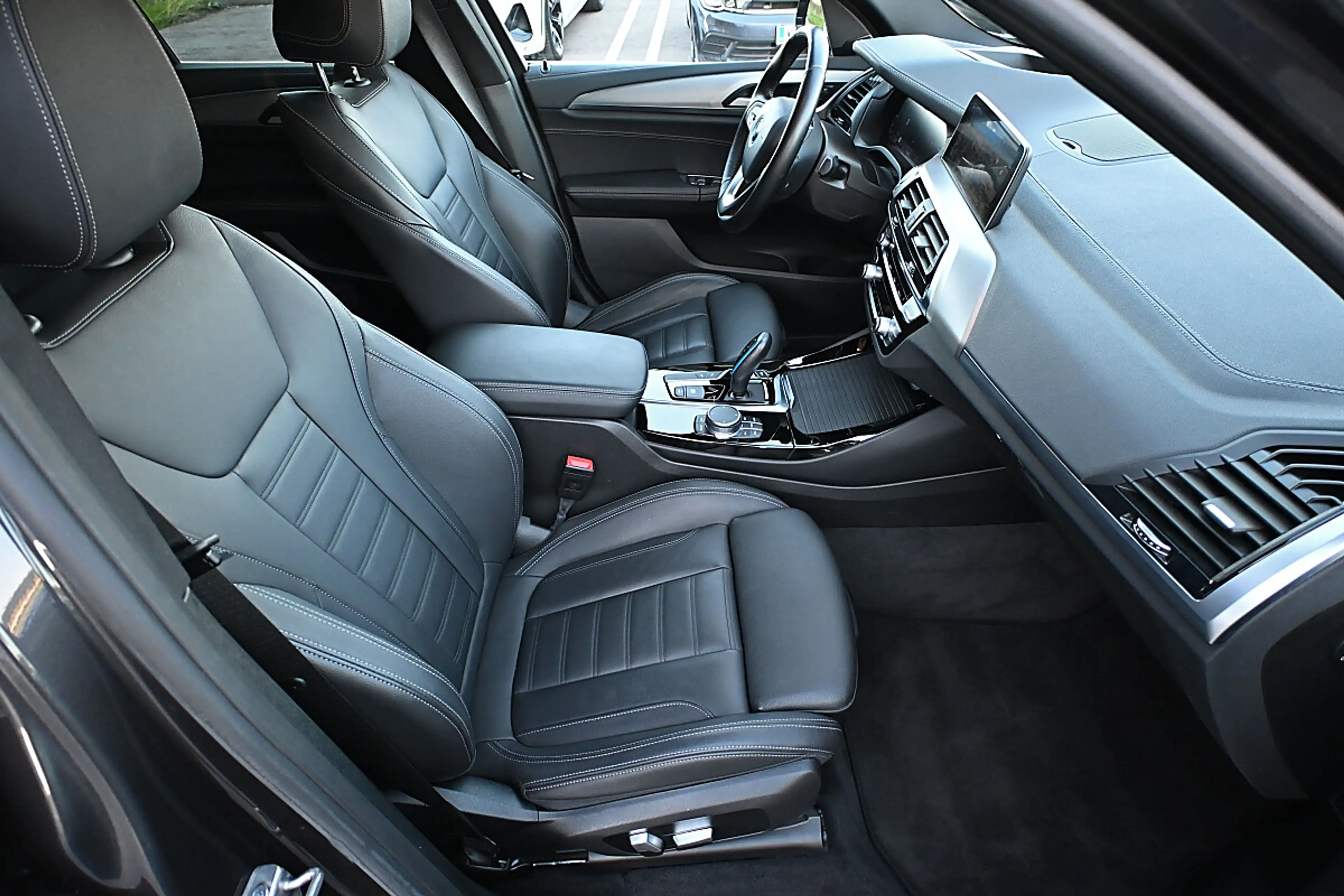 BMW iX3 Impressive M Sport ACC, AHK elektr., adapt. LED... — photo 5
