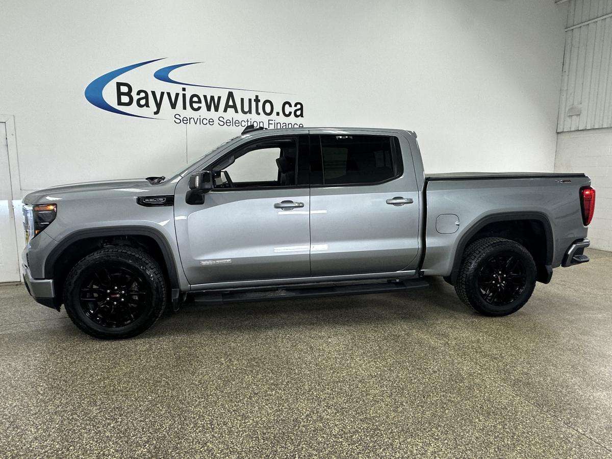 2025 GMC Sierra 1500 ELEVATION/5.3L V8/LEATHER/ROOF/LOCAL TRADE! — снимка 1