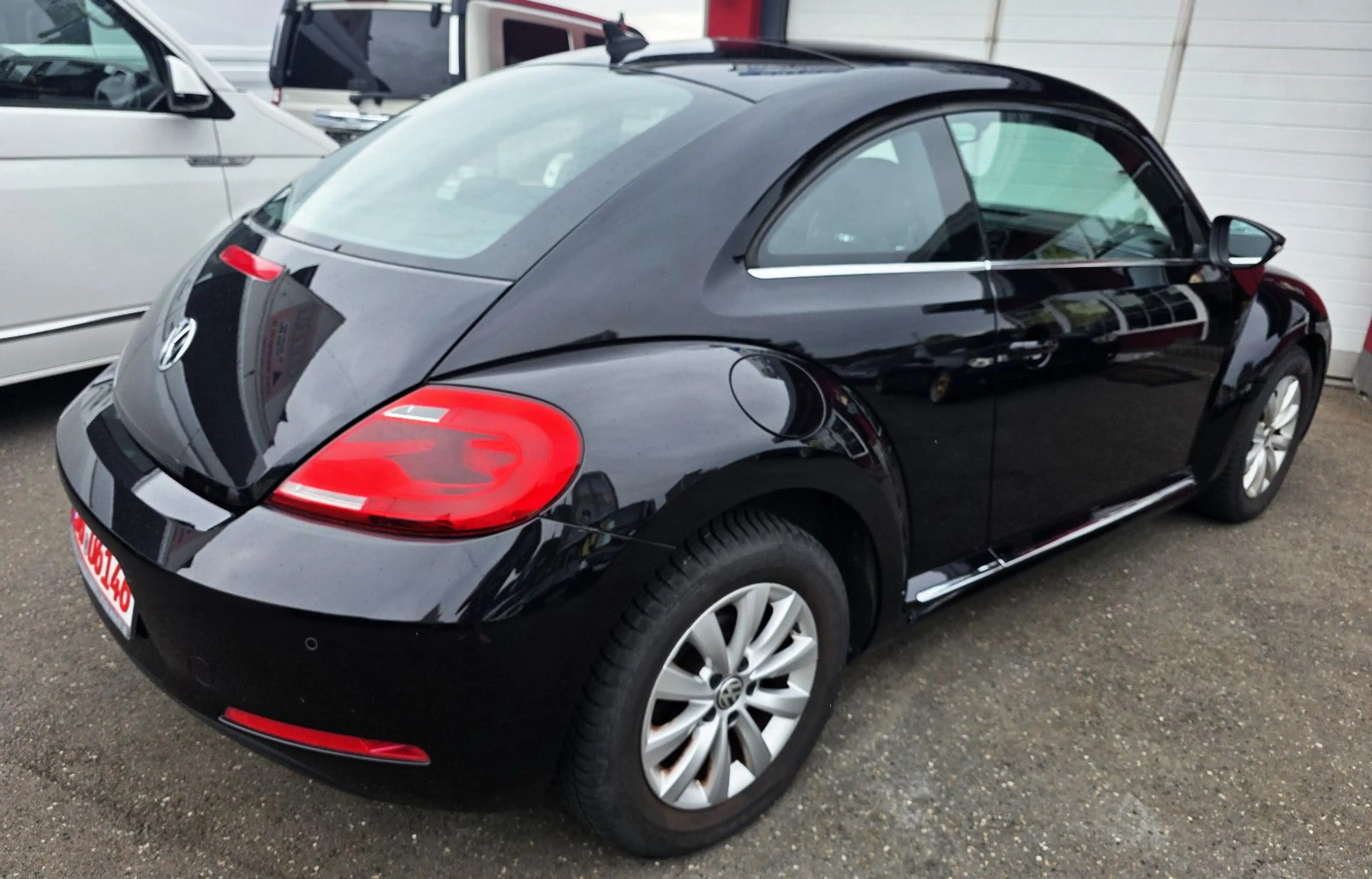 Volkswagen Beetle Design BMT Navi+Sitzh.+PDC+Klimaautom. — photo 6