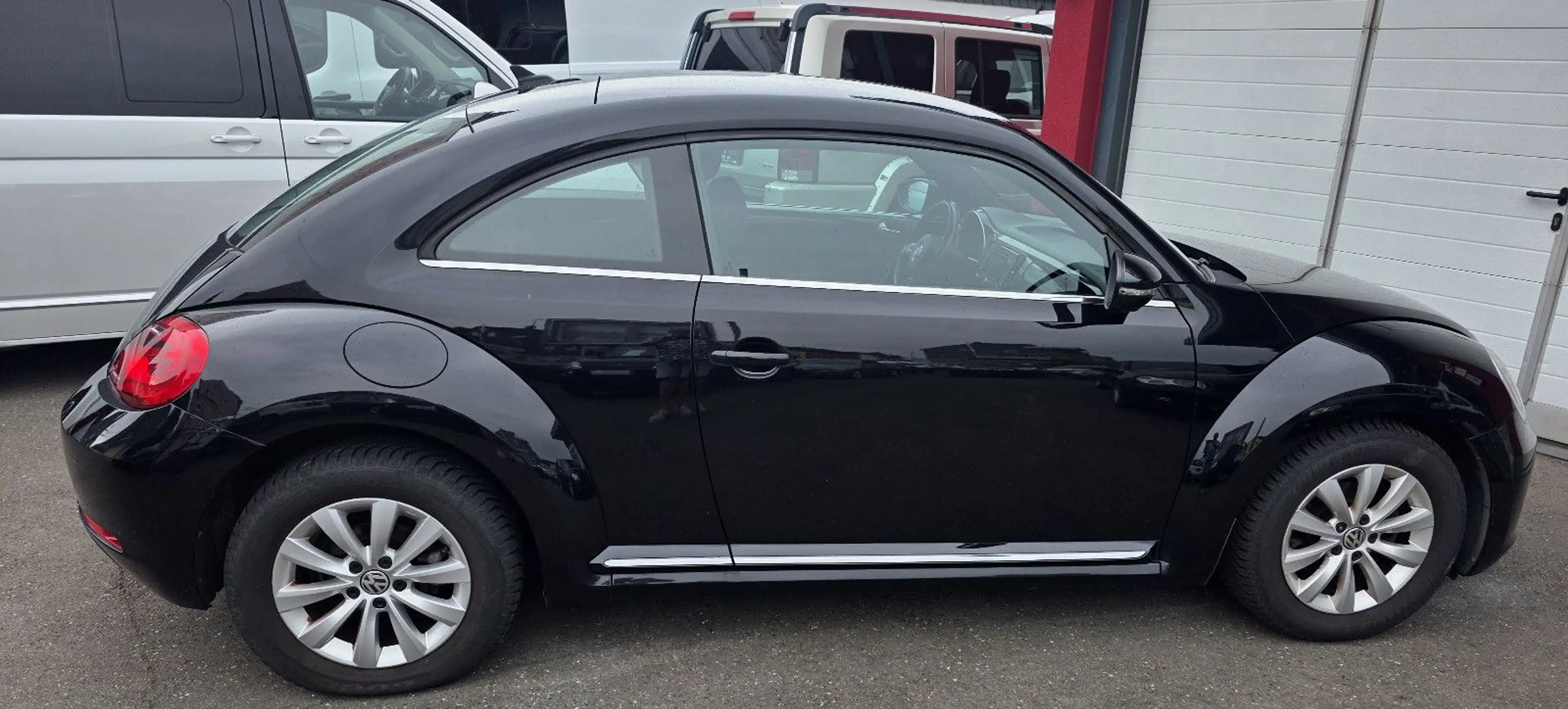Volkswagen Beetle Design BMT Navi+Sitzh.+PDC+Klimaautom. — photo 5