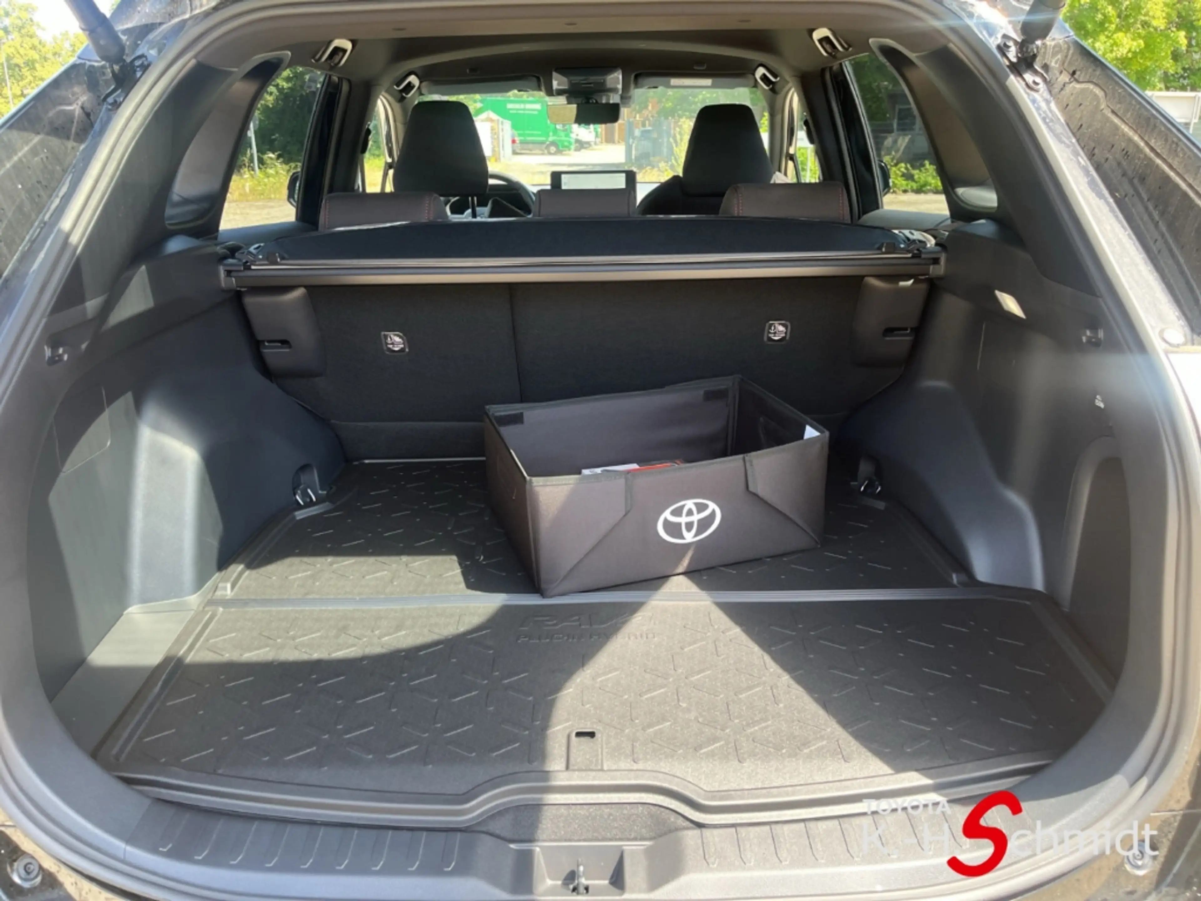 Toyota RAV 4 Plug-in Hybrid Team Player 2.5 VVT-i -EU6d - 2,5 , — photo 5