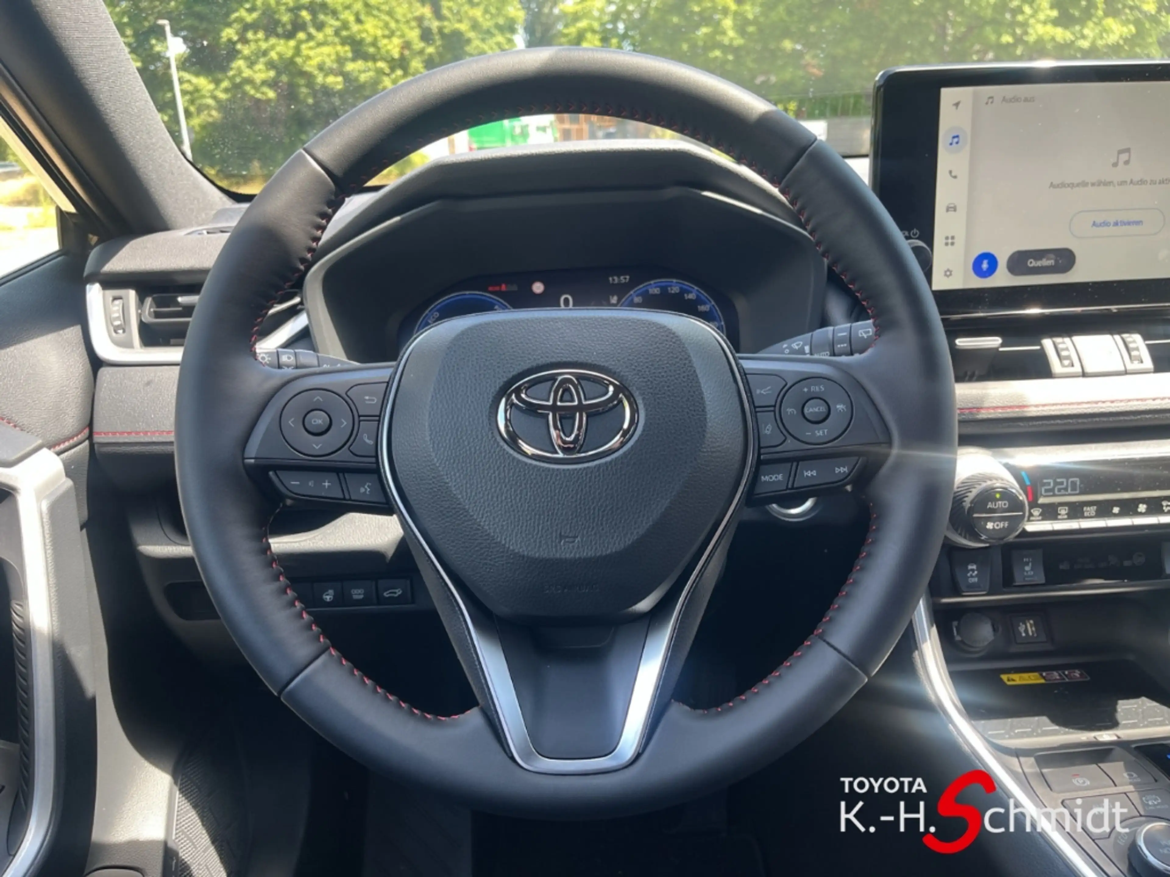 Toyota RAV 4 Plug-in Hybrid Team Player 2.5 VVT-i -EU6d - 2,5 , — photo 10