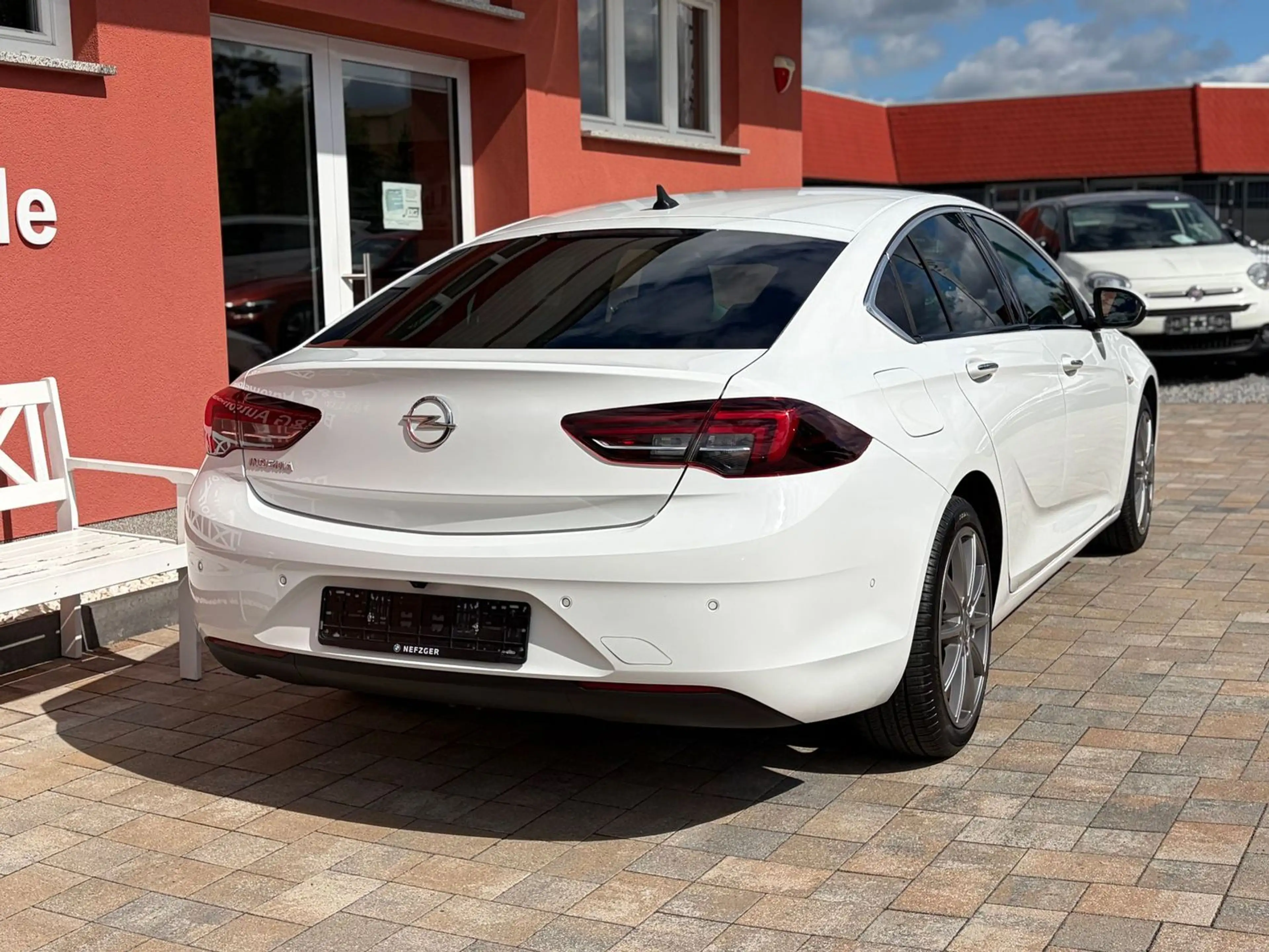 Opel Insignia Grand Sport 1.6 CDTI Business Innovation — photo 13