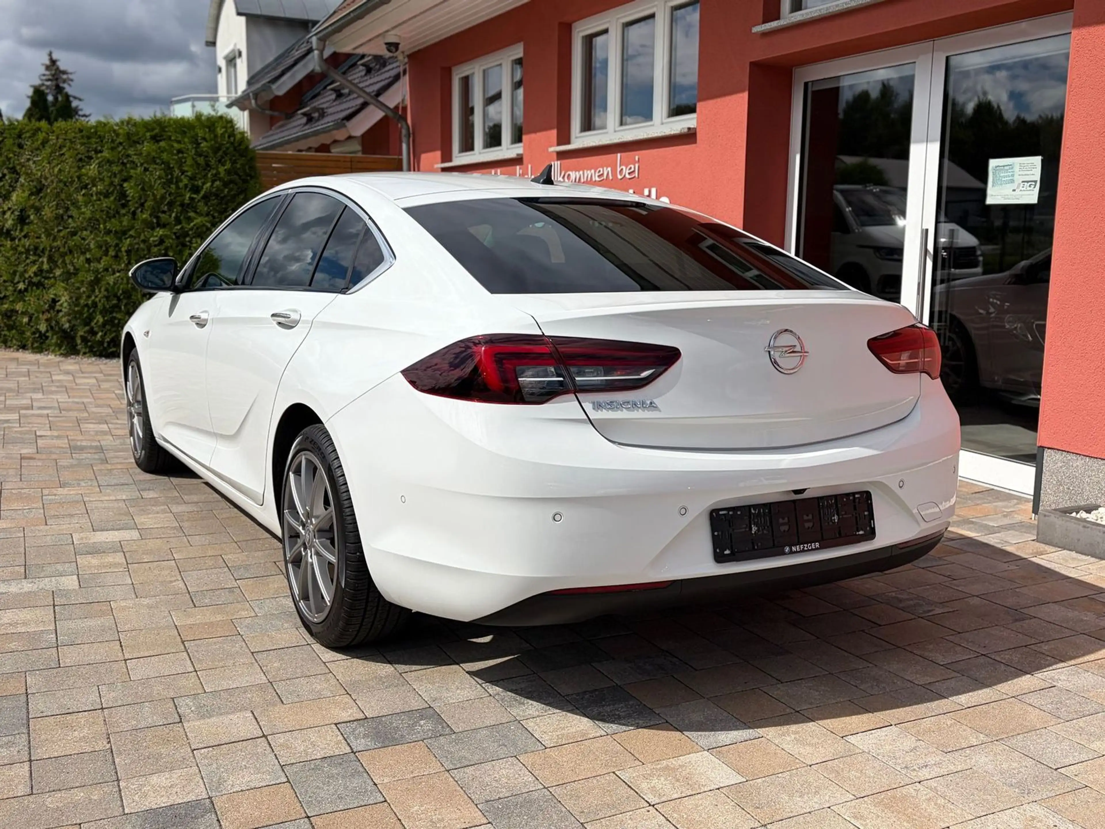 Opel Insignia Grand Sport 1.6 CDTI Business Innovation — photo 15