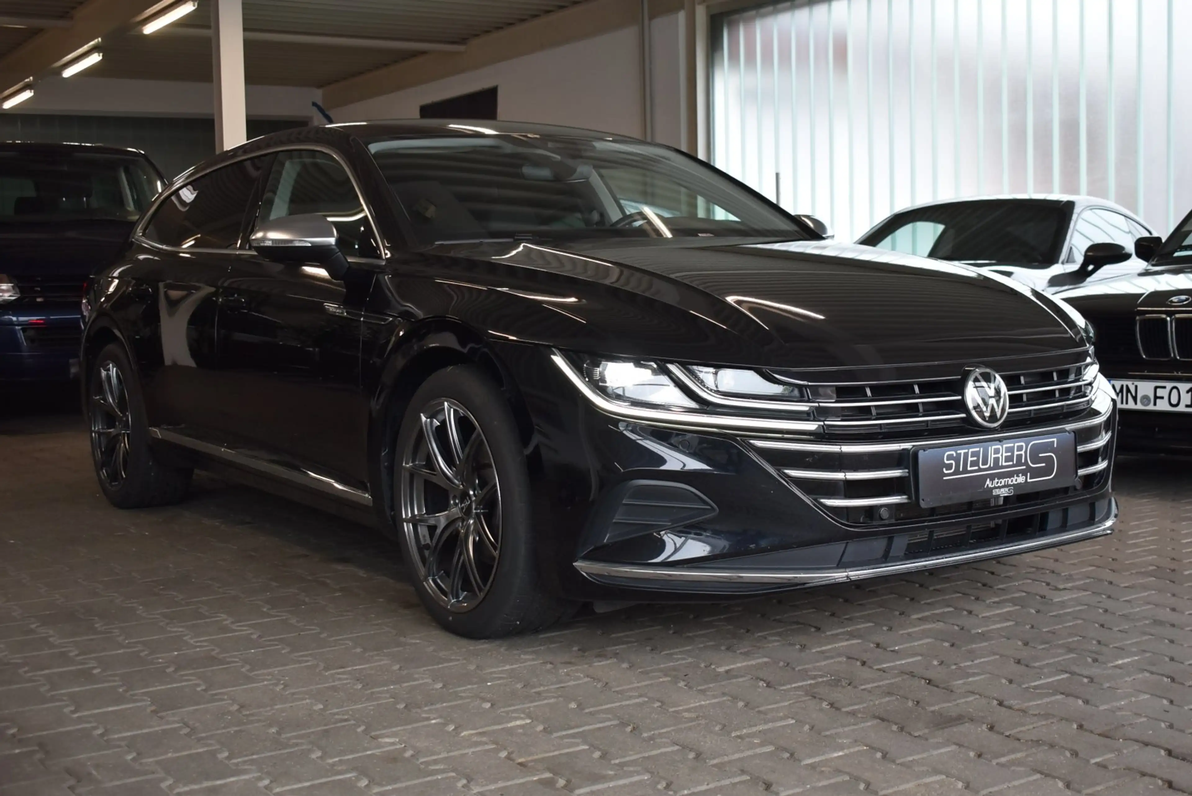 Volkswagen Arteon Shooting Brake 2.0 TDI DSG Elegance ACC Kamera — photo 8