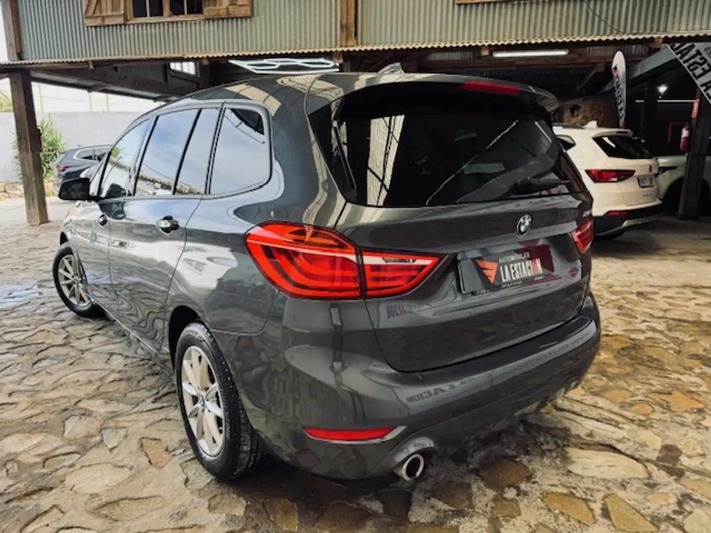 BMW 216 216dA Gran Tourer Business Gris - 2