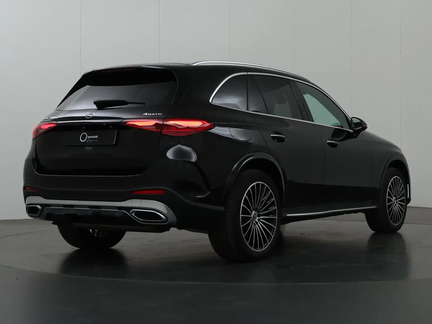 Mercedes-Benz GLC 300 300e 4MATIC AMG Line |  Apple Carplay/Android Auto Noir - 2