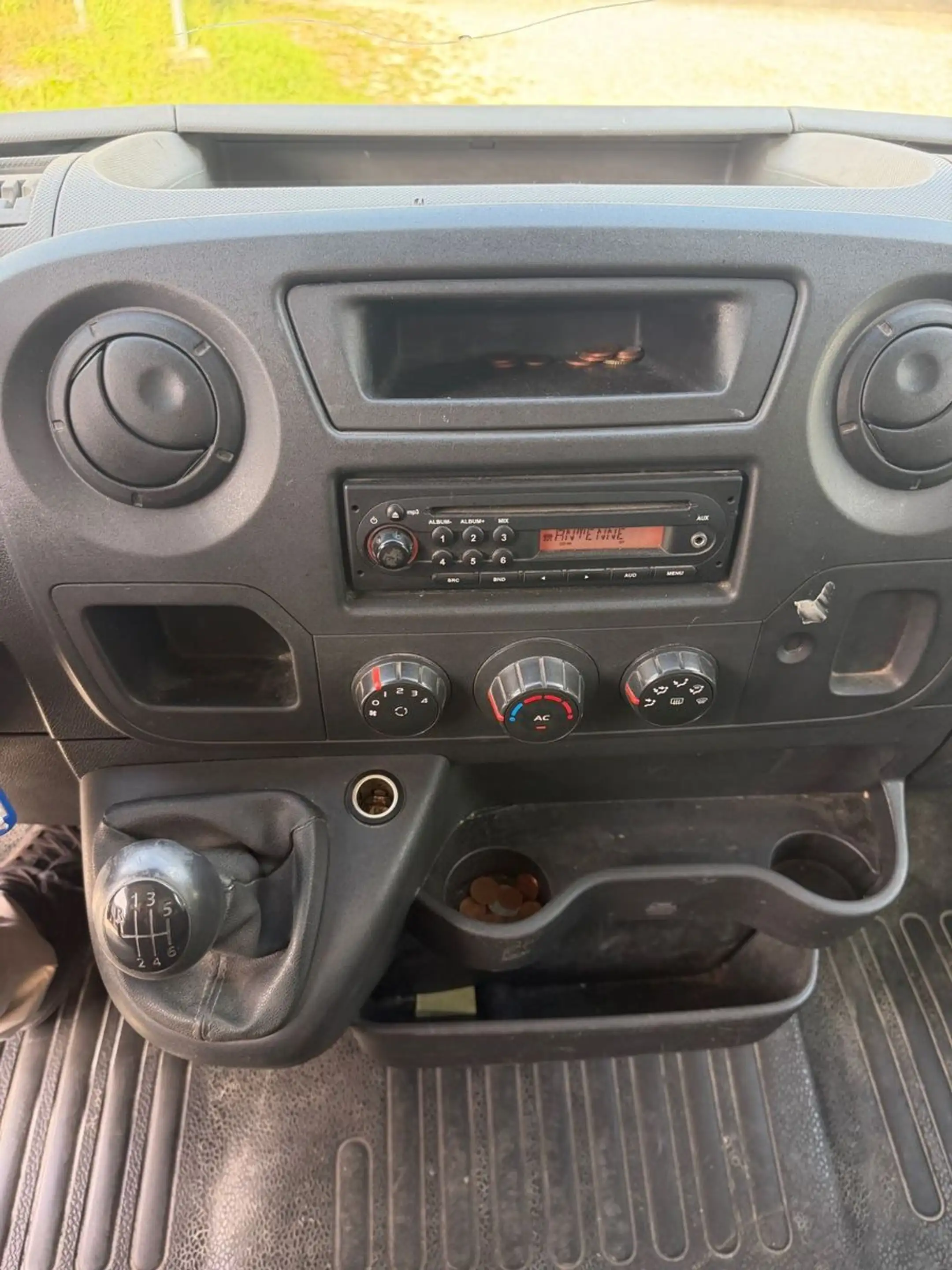 Opel Movano B Kasten L2H2 3,3t Klima AHK TÜV 01/28 — photo 13
