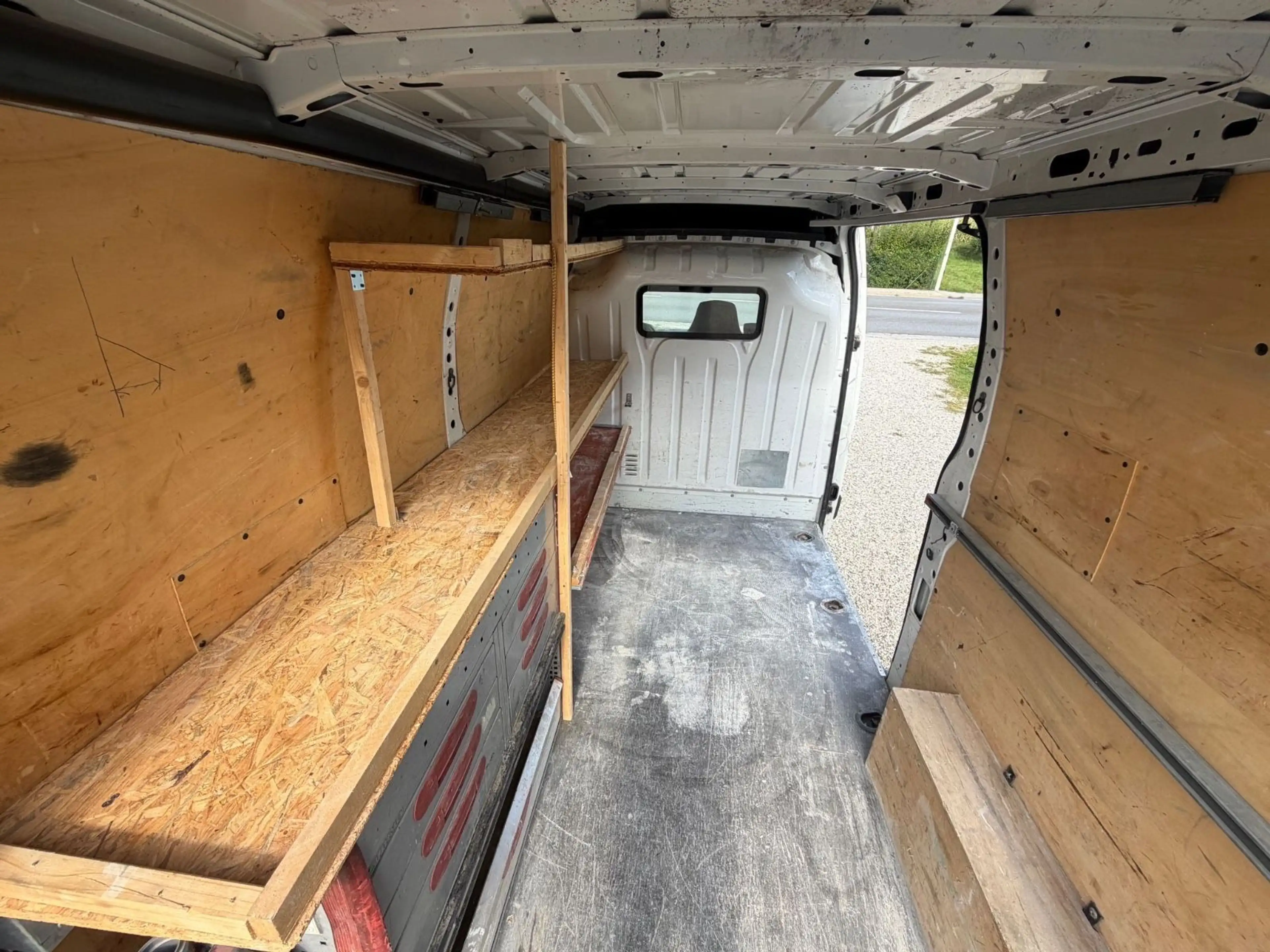 Opel Movano B Kasten L2H2 3,3t Klima AHK TÜV 01/28 — photo 9
