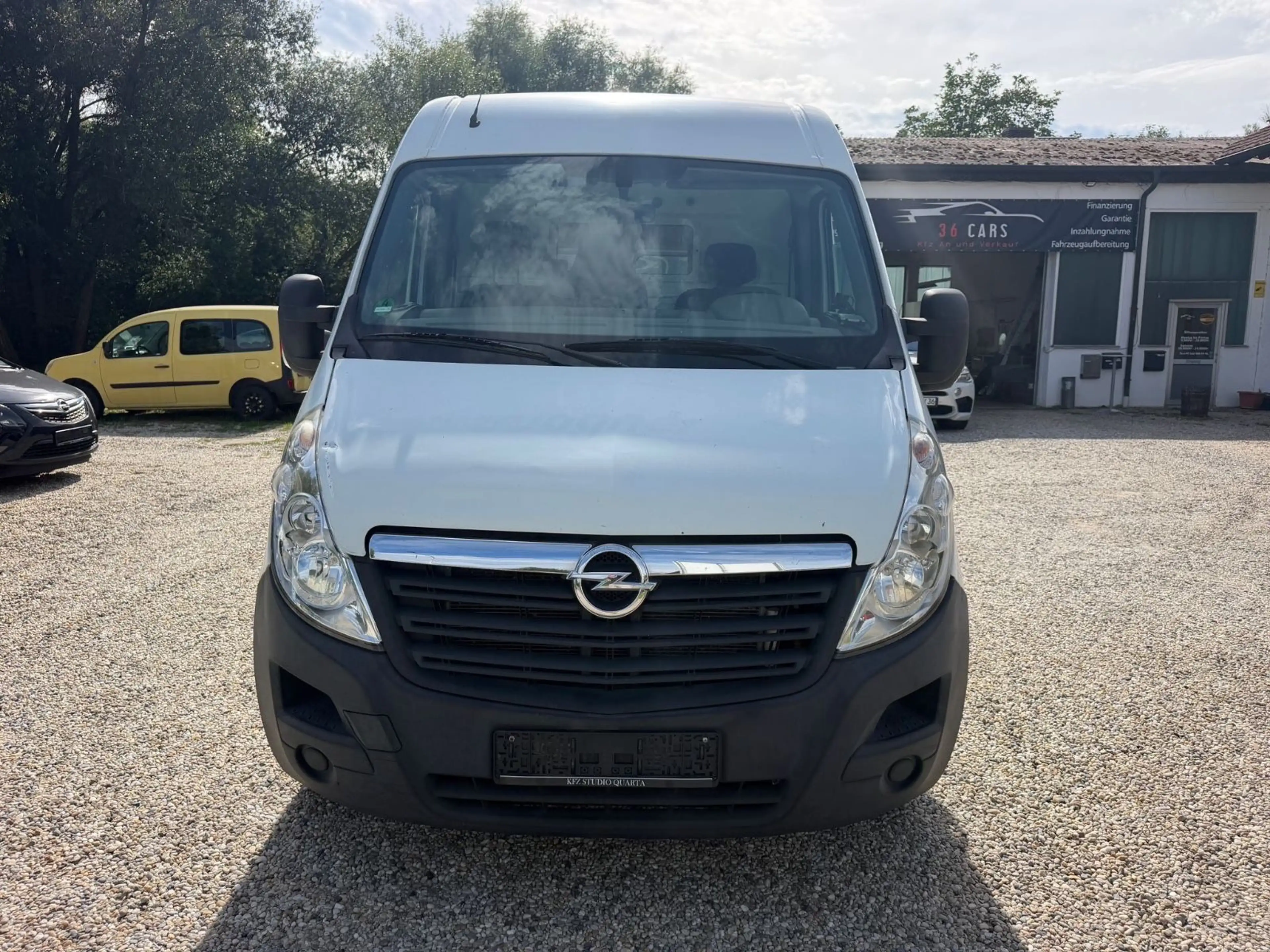 Opel Movano B Kasten L2H2 3,3t Klima AHK TÜV 01/28 — photo 2