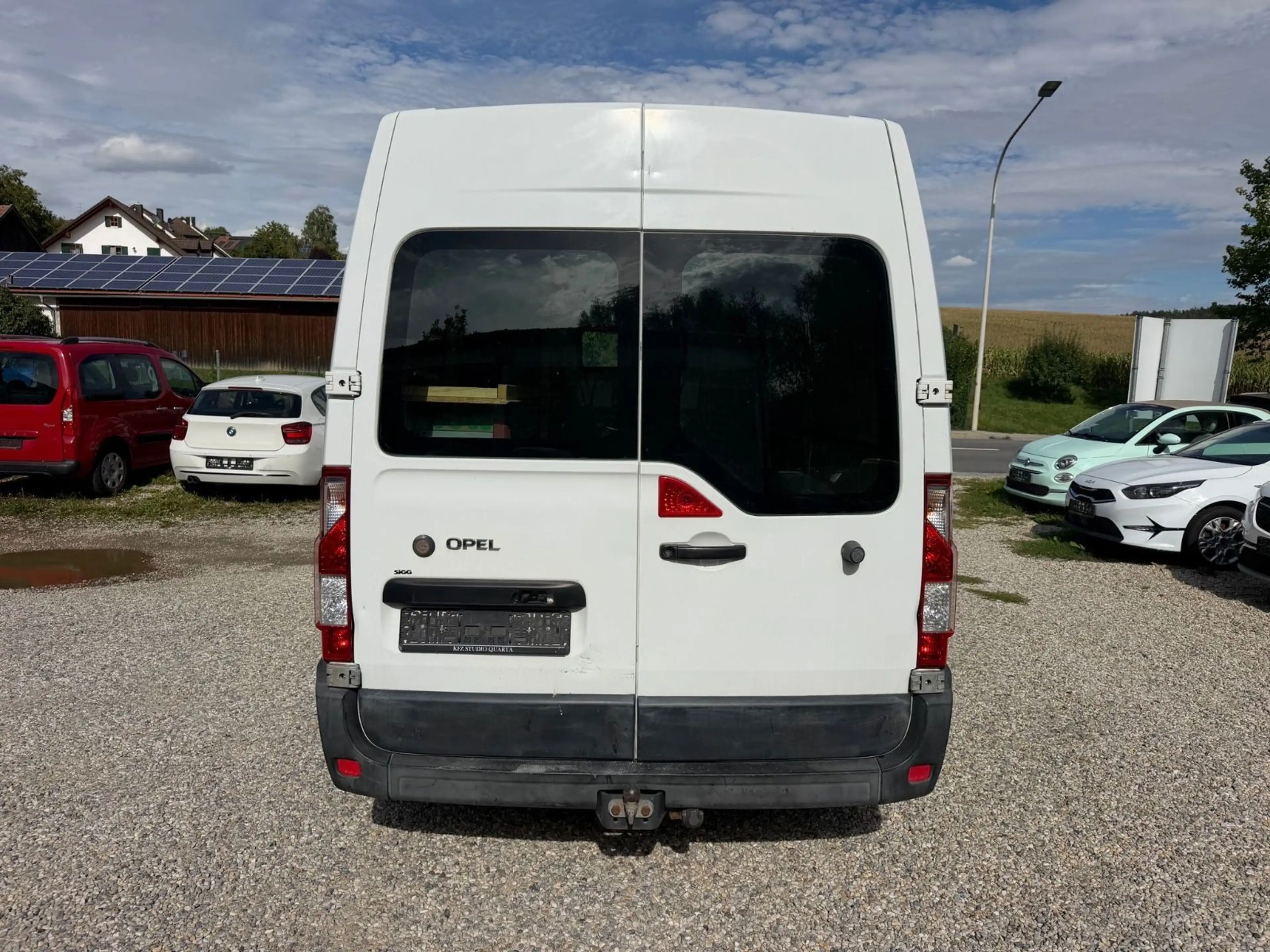 Opel Movano B Kasten L2H2 3,3t Klima AHK TÜV 01/28 — photo 6