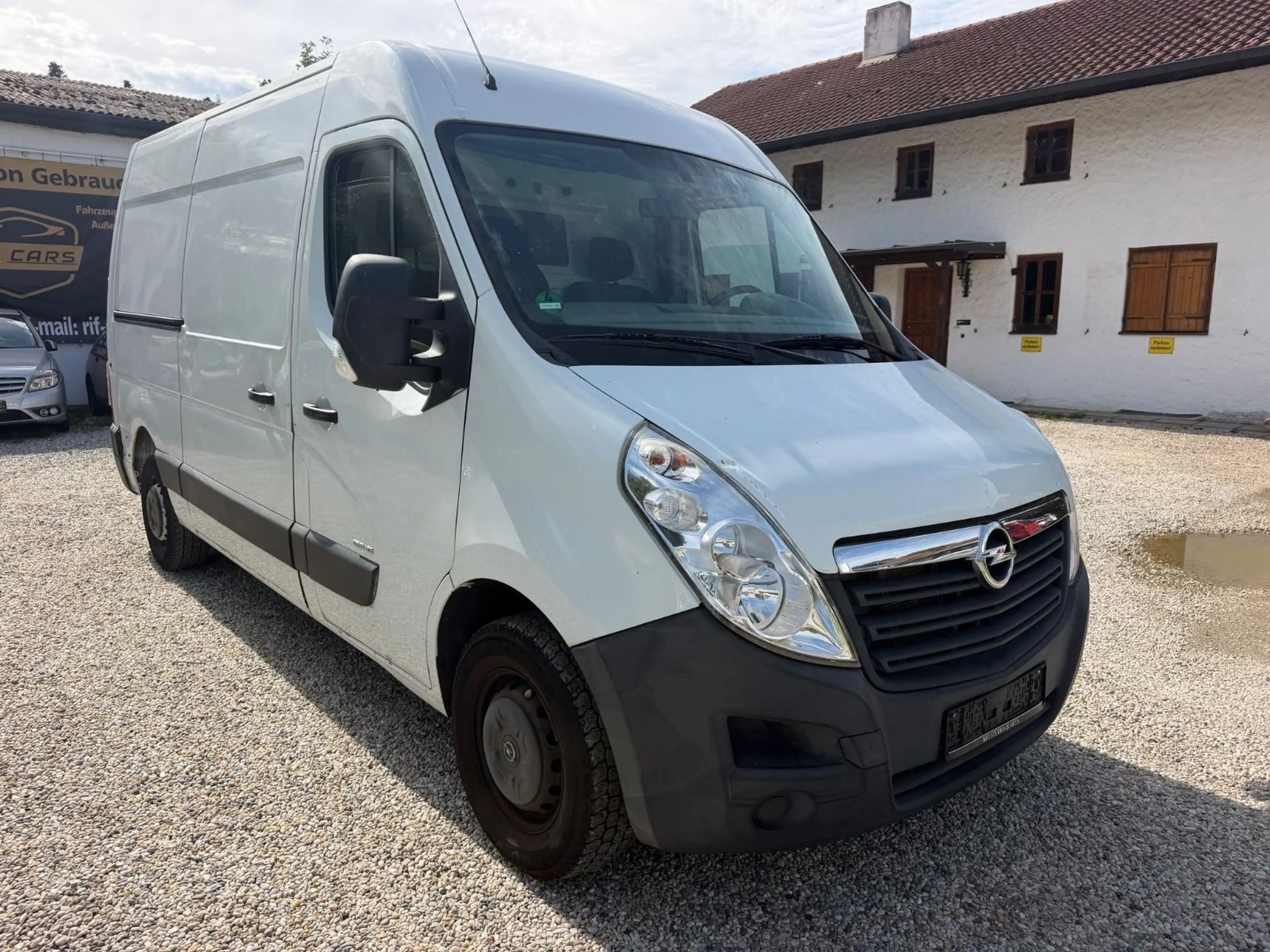 Opel Movano B Kasten L2H2 3,3t Klima AHK TÜV 01/28