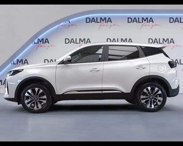 DR Automobiles DR5 view 2