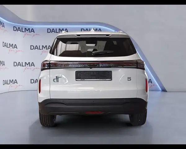 DR Automobiles DR5 view 4